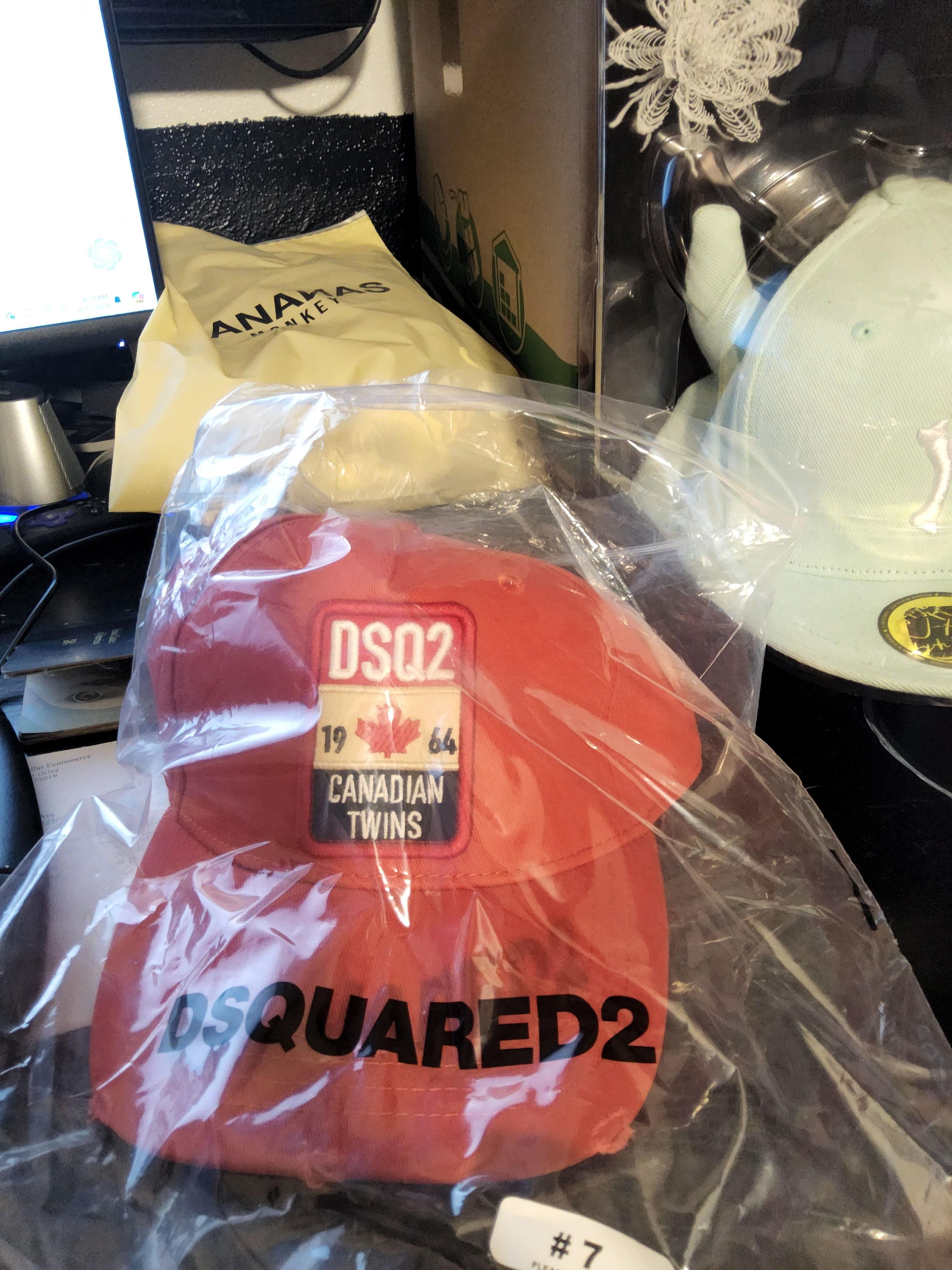 Dsquared2 Red Hat Canadian Twins Size ONE SIZE - 3 Thumbnail