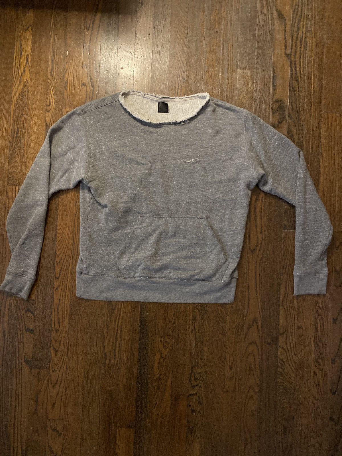 En Noir En Noir Hand Cut and Distressed Grey Sweater Size Medium Size US M / EU 48-50 / 2 - 1 Thumbnail