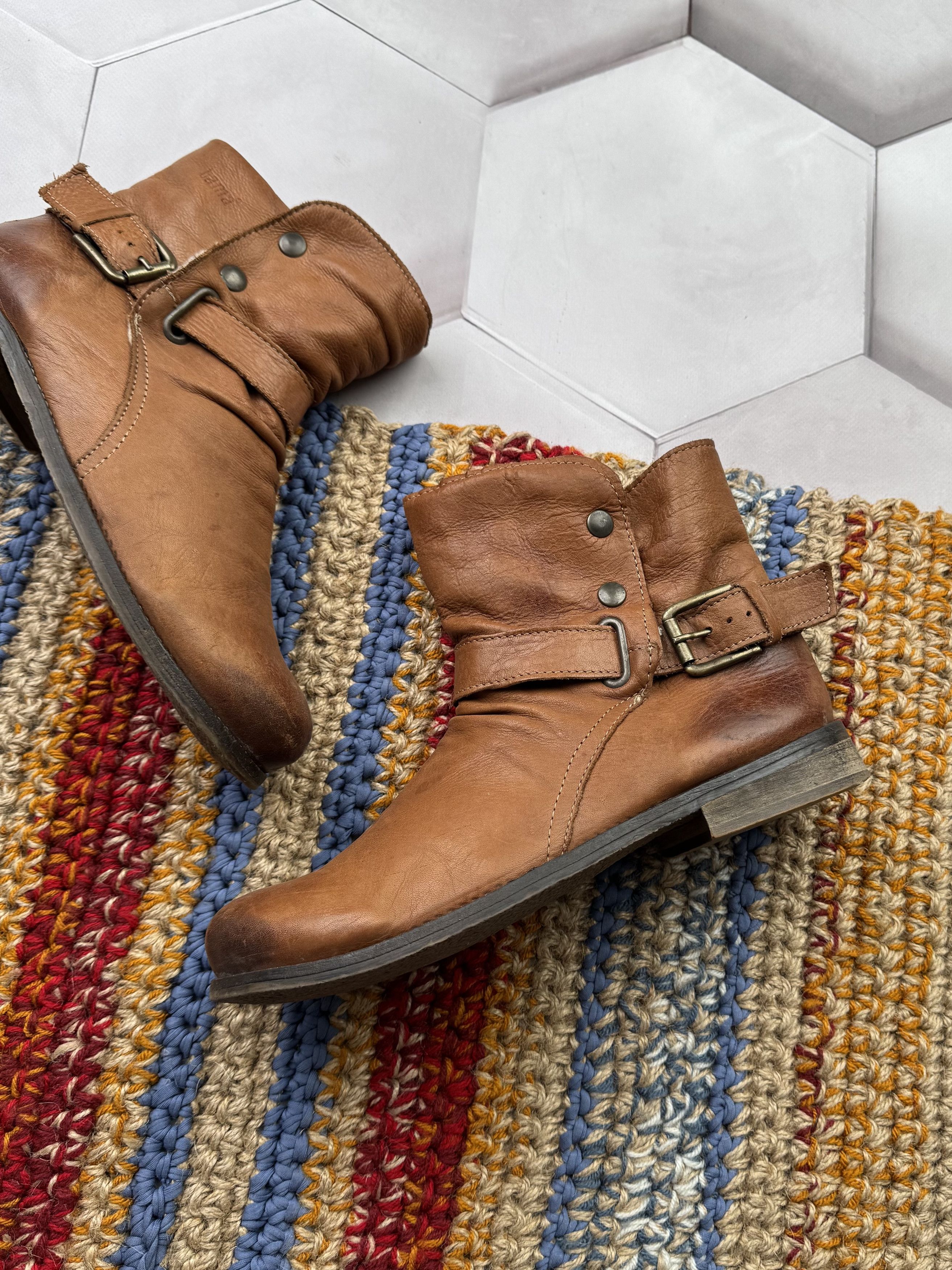 Vintage Vintage Leather Boots With Straps(E4) Size US 8 / EU 41 - 3 Thumbnail