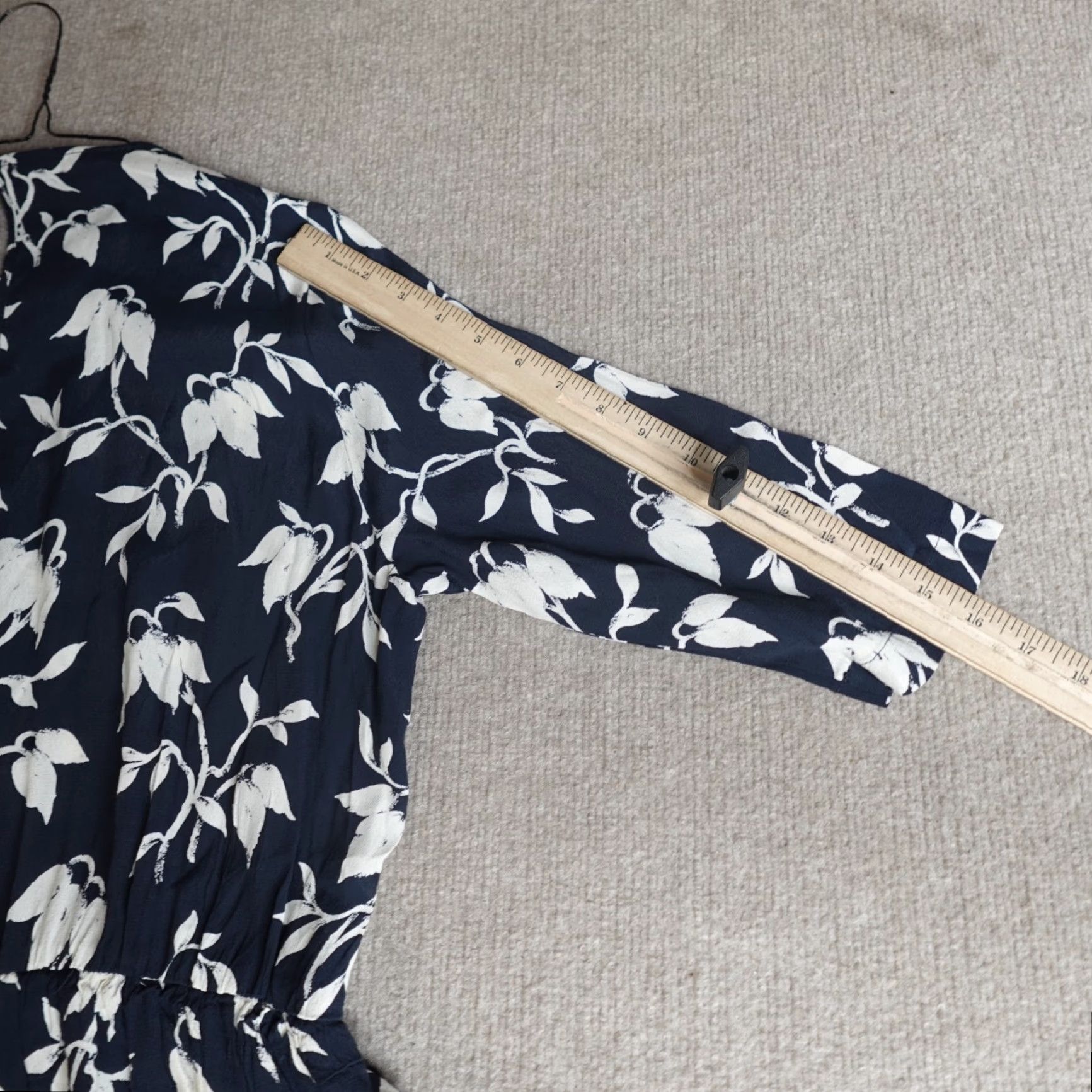 Ganni Ganni Dress Womens Midi Blue Floral Crepe L/Blue Viscose Sundress 3/4 Sleeve Pullover Regular Maxi? Size L / US 10 / IT 46 - 7 Thumbnail