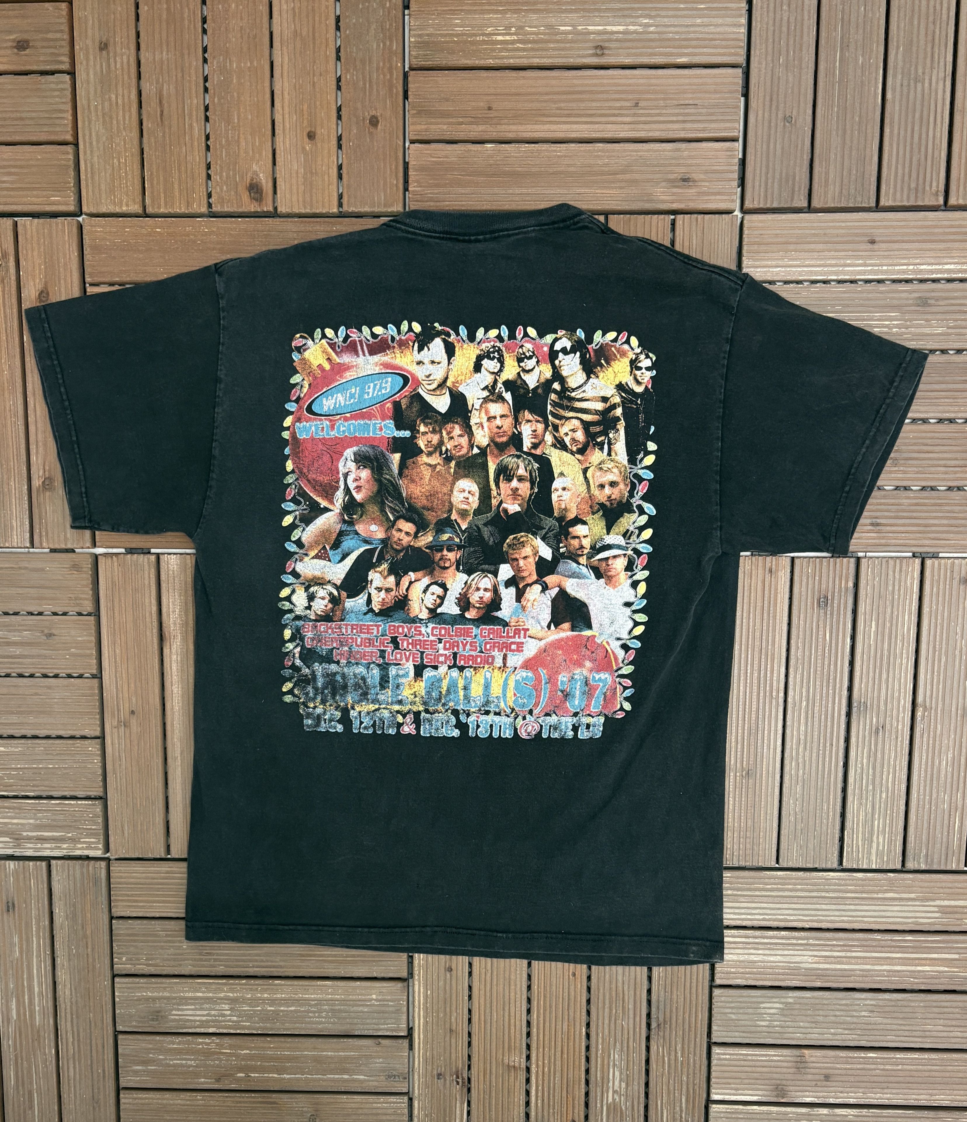 Vintage WNCI 97.9 Jingle Ball(s) '07 Vintage Black T-Shirt Tee Size US L / EU 52-54 / 3 - 4 Thumbnail