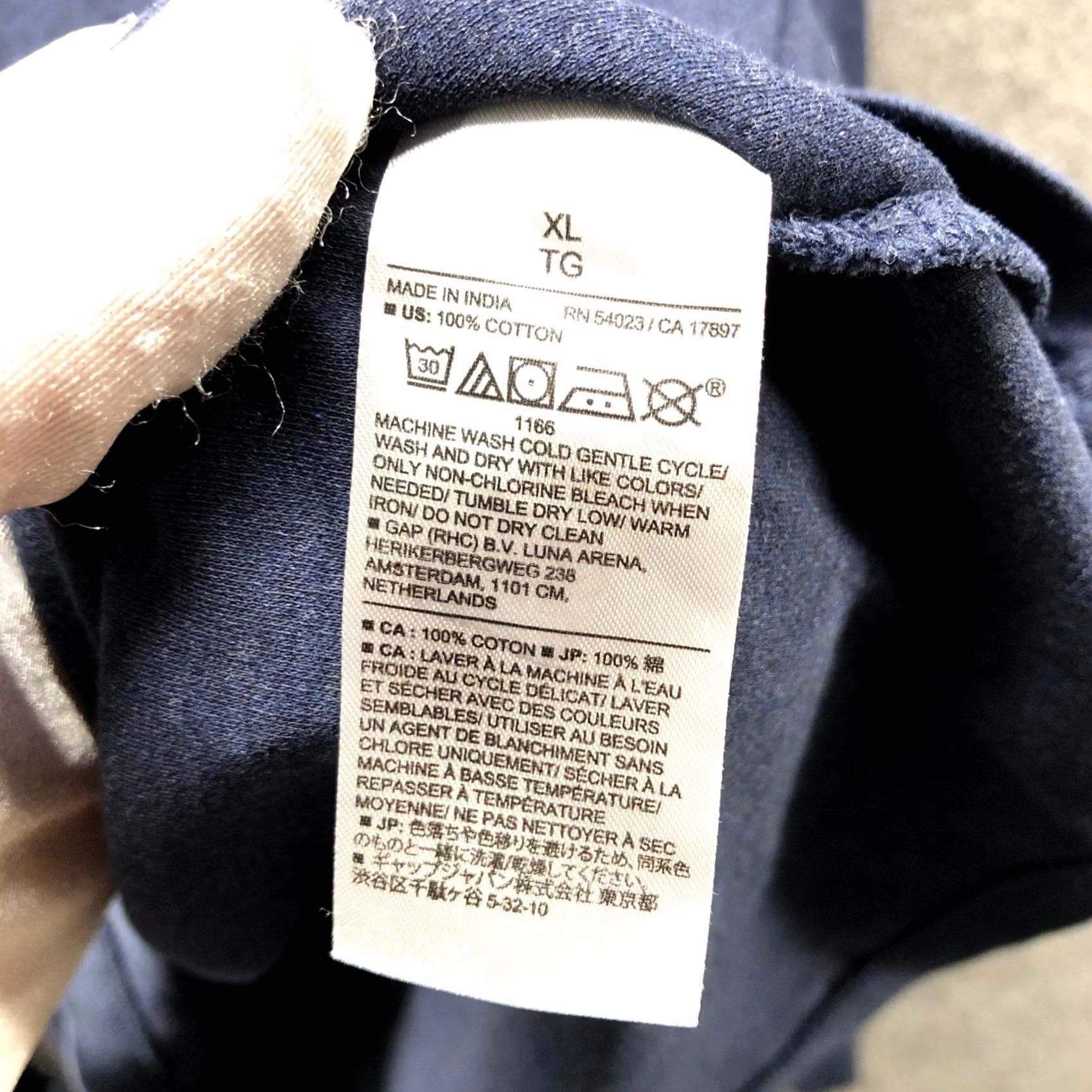 Banana Republic Banana Republic Luxe Touch Performance Long Sleeve T-Shirt Mens XL Navy Blue Size US XL / EU 56 / 4 - 8 Thumbnail