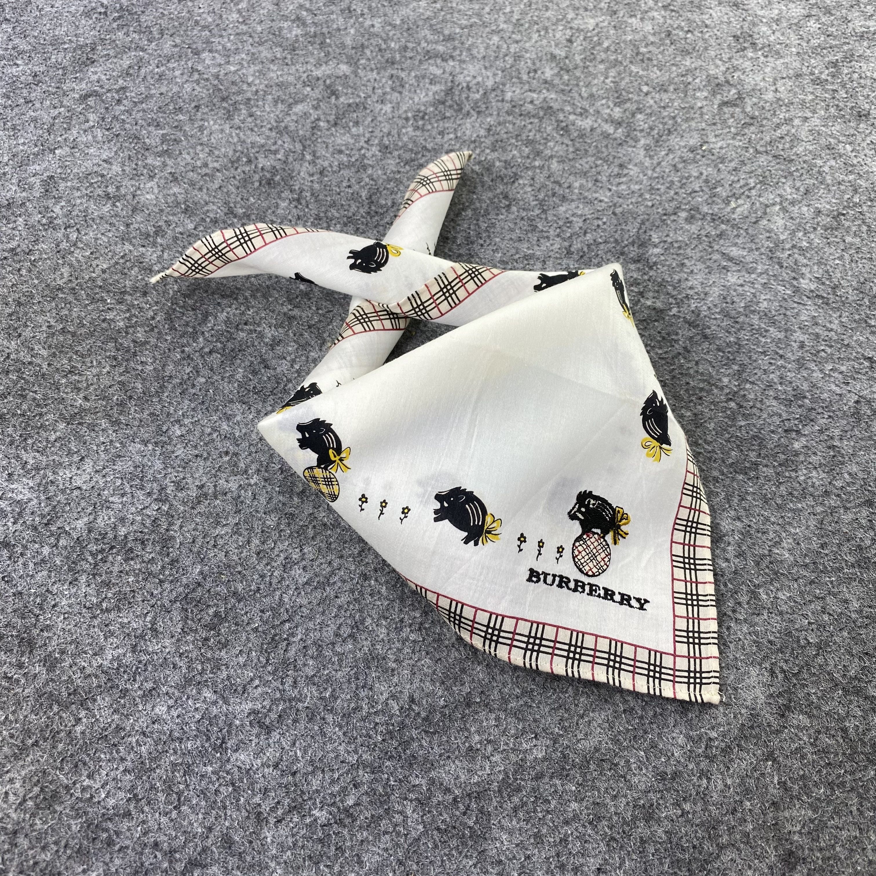 Burberry Burberry Handkerchief / Bandana / Neckerchief-B1106 Size ONE SIZE - 1 Thumbnail