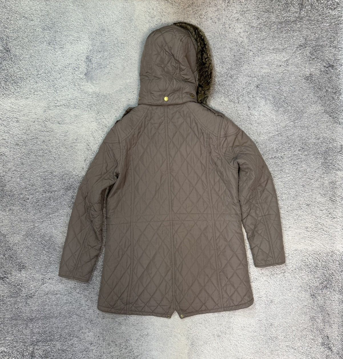 Barbour Barbour Enduro Quilt Women Jacket Hooded Fur UK14 EU40 USA10 Size L / US 10 / IT 46 - 12 Thumbnail