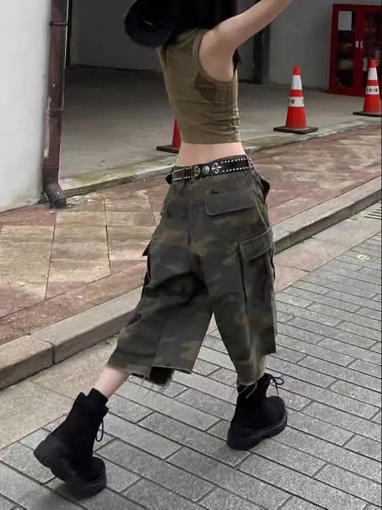 Designer × Japanese Brand Washed camouflage seven-quarter baggy work denim shorts Size US 30 / EU 46 - 5 Thumbnail