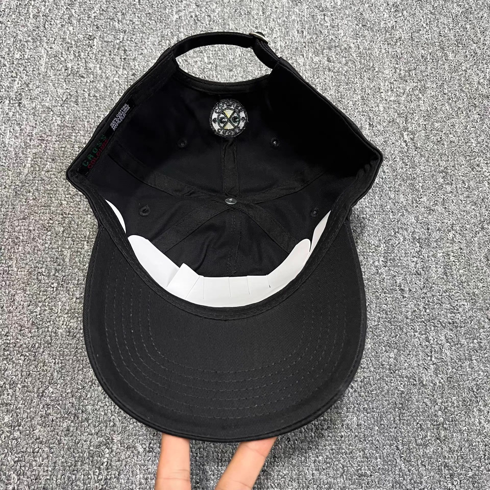 Cross Colours Cross Colours 30th Anniversary Curved Brim Baseball Cap Q7 Size ONE SIZE - 4 Thumbnail