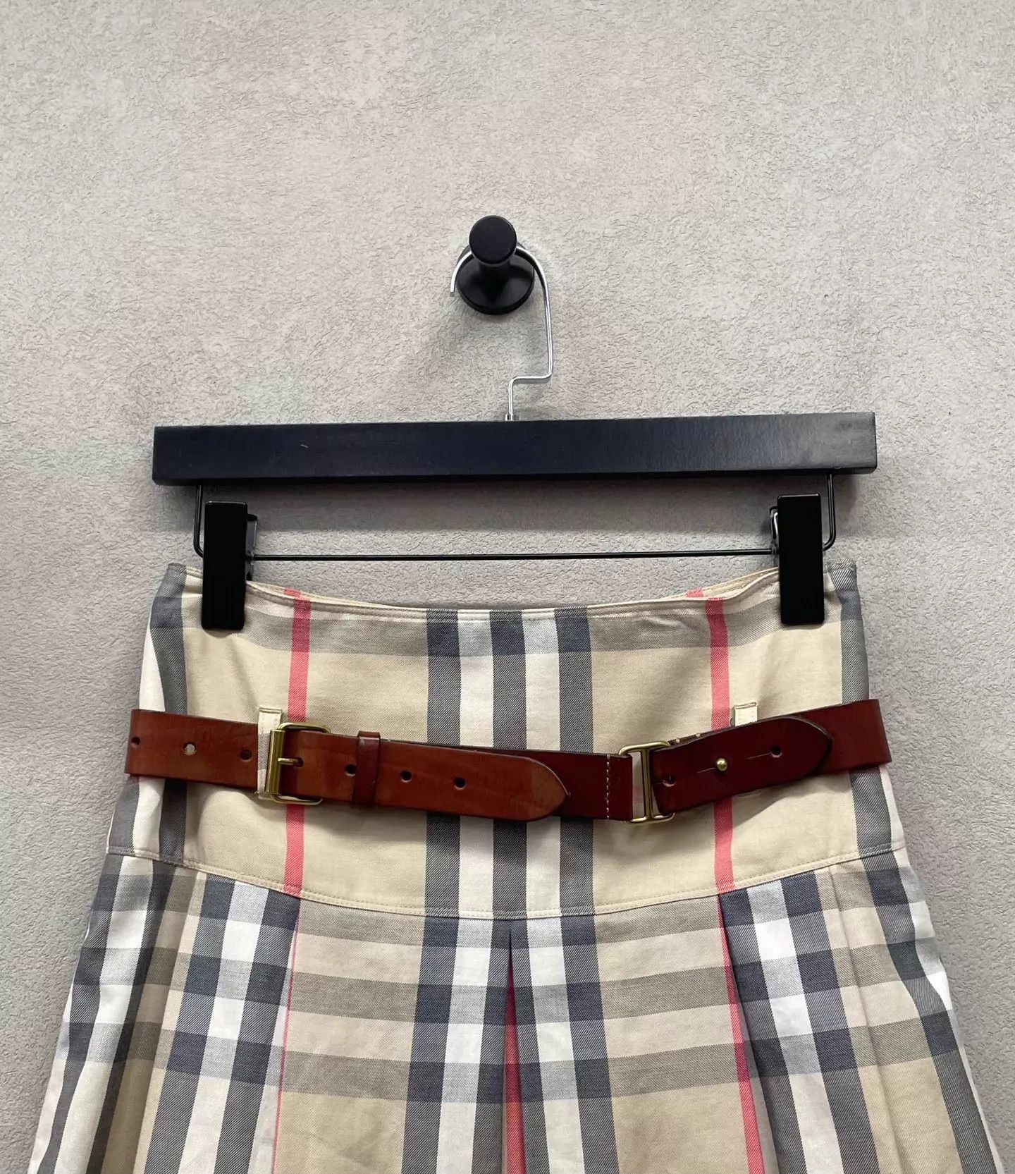 Burberry Burberry Women's Check Pleated Mini Skirt 34 Size 24" / US 00 / IT 34 - 4 Thumbnail