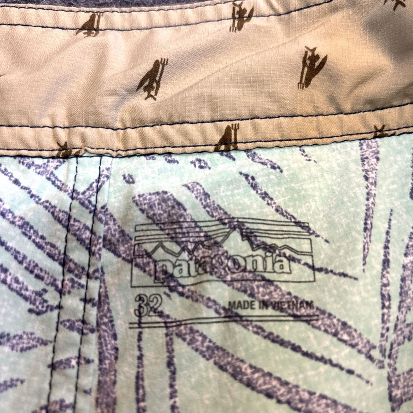 Patagonia Patagonia Wavefarer Boardshorts Men L Blue Nylon Stretch Quick Dry Swim Trunk Size US 33 - 3 Thumbnail