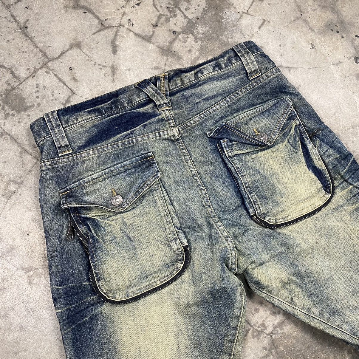 If Six Was Nine × Le Grande Bleu (L.G.B.) × PPFM PPFM Gothic Bondage Acid Washed Jeans Size US 33 - 10 Thumbnail