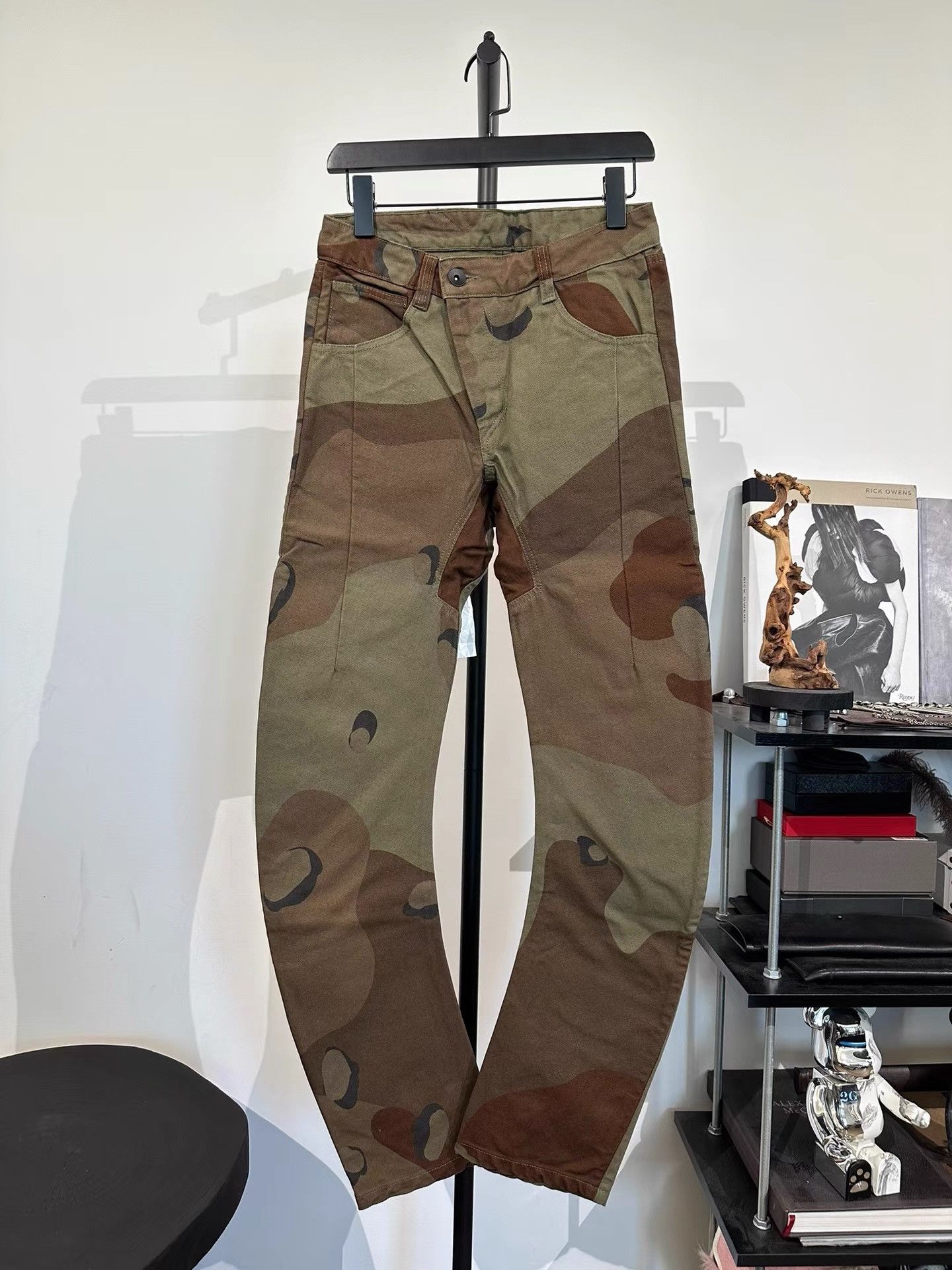 11 By Boris Bidjan Saberi 11by BBS P1 Camouflage Low Crotch Pants K35 Size US 29 - 2 Thumbnail