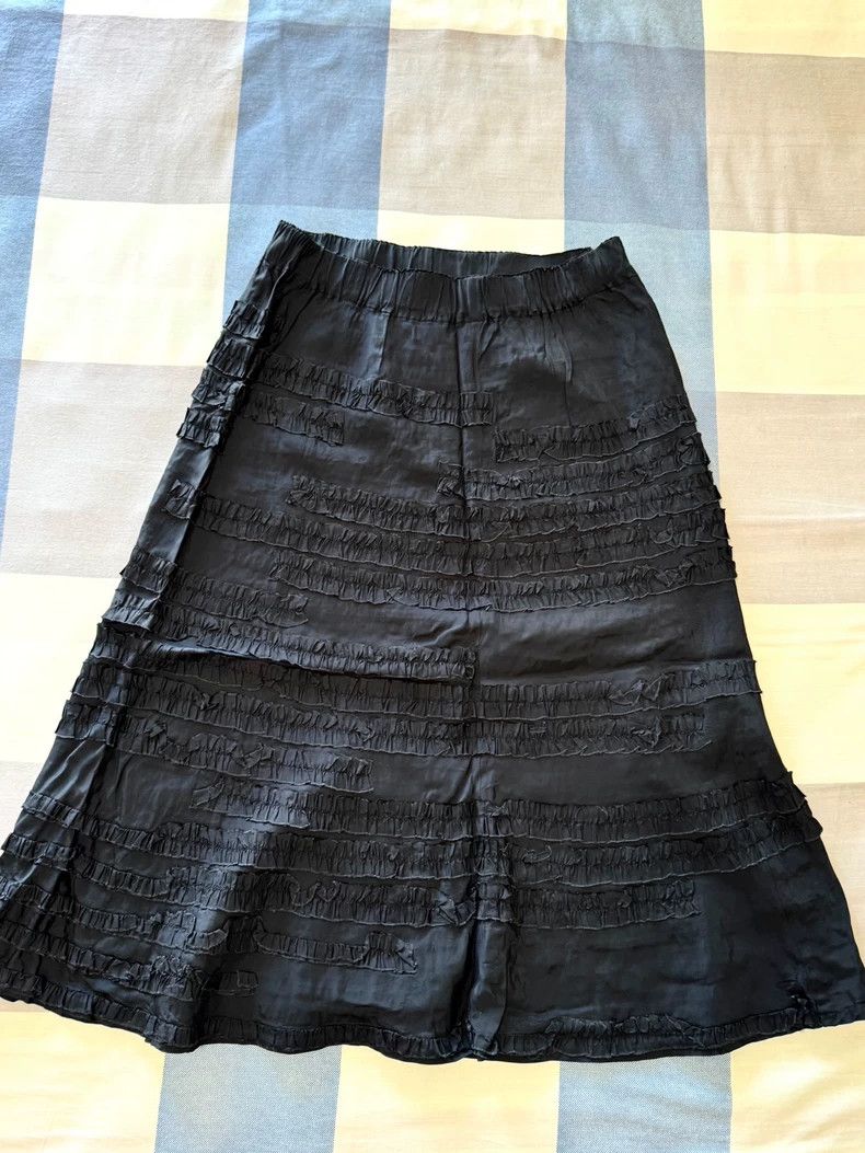 Junya Watanabe Junya Watanabe Black Ruffle Skirt Size 28" / US 6 / IT 42 - 1 Thumbnail