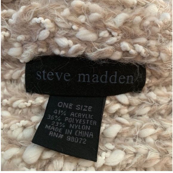 Steve Madden Steve Madden Pompom hat and infinity scarf set Size ONE SIZE - 2 Thumbnail