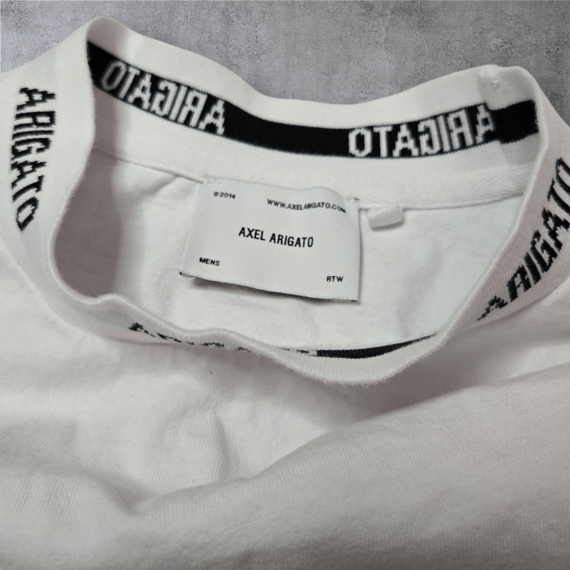 Axel Arigato Axel Arigato "Arigato" Print Mockneck Size US M / EU 48-50 / 2 - 3 Thumbnail