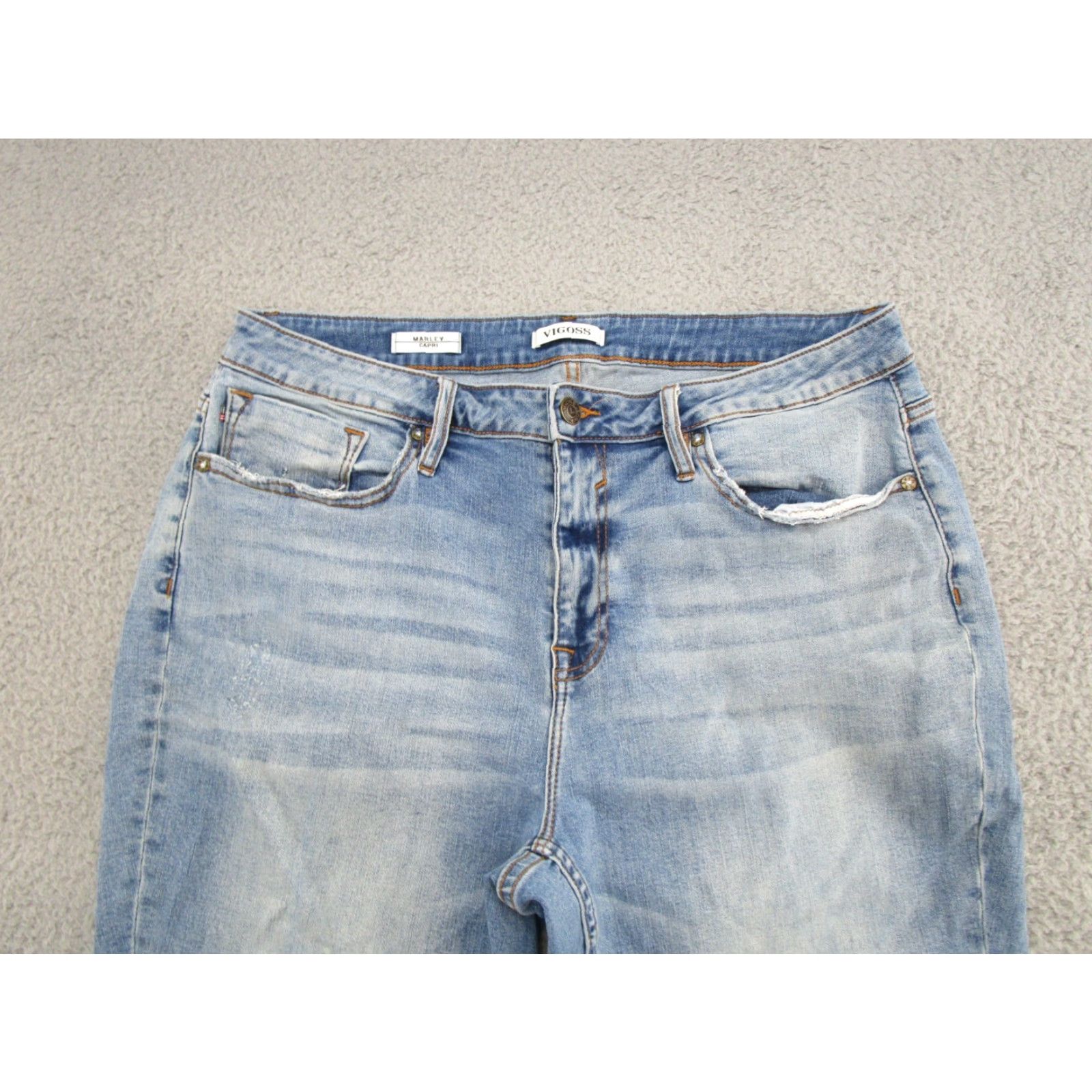 Vintage VIGOSS Marley Capri Jeans Women Plus 18 Stretch Denim Blue Raw Hem Tapered Capri 18 Womens Size 40" / US 18 - 3 Thumbnail