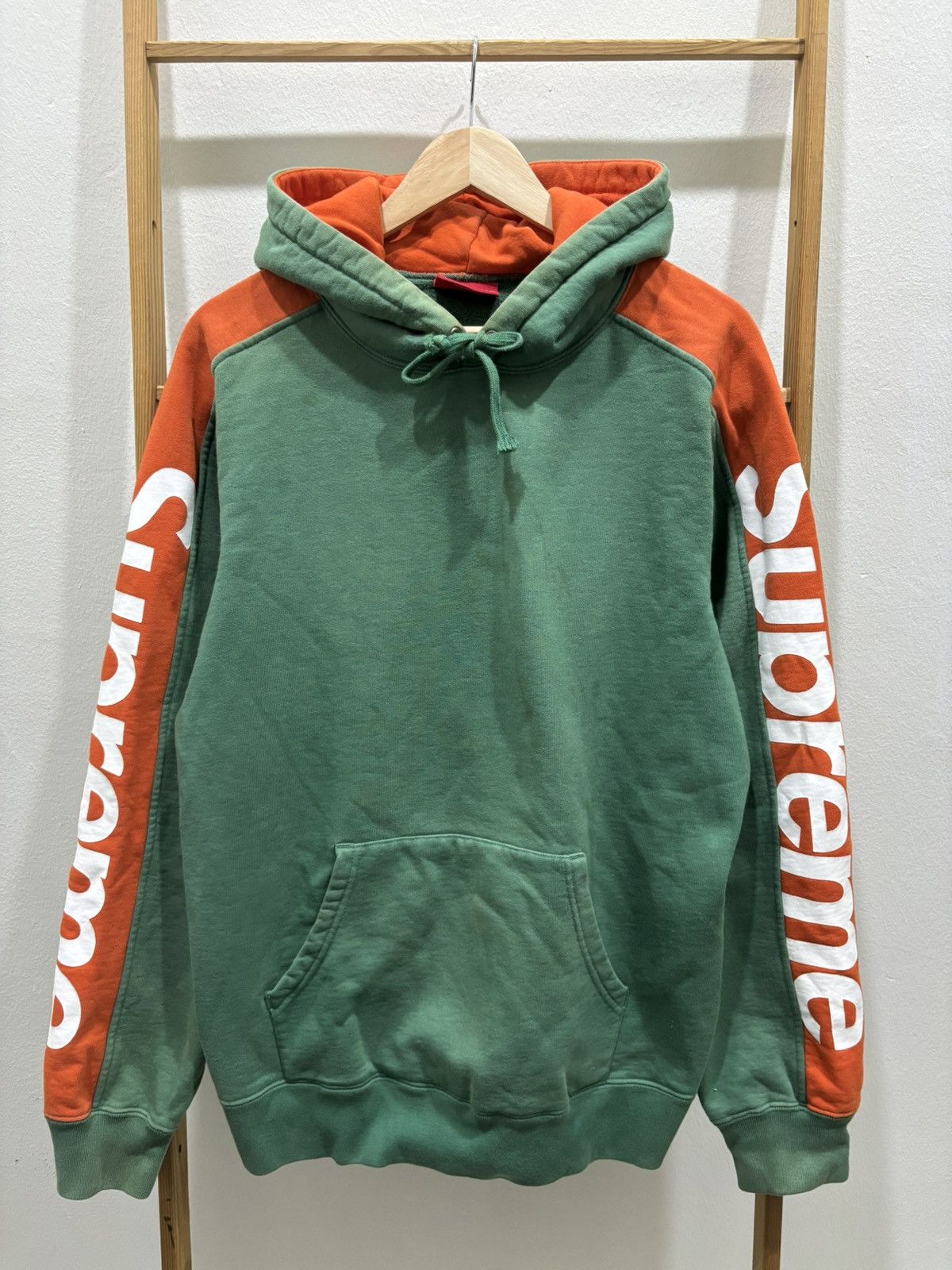 Supreme Supreme ss18 sideline Hoodie Size US M / EU 48-50 / 2 - 1 Thumbnail