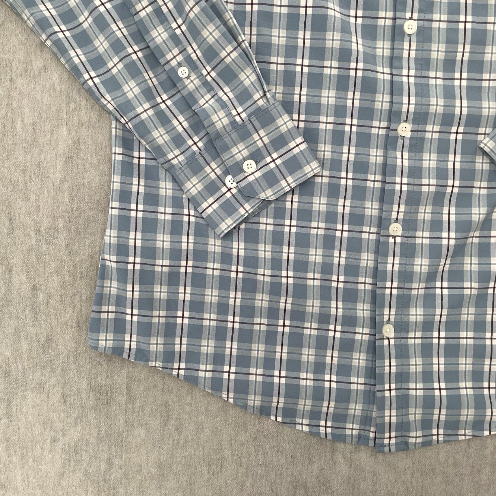 Mizzen+Main Mizzen+Main Shirt Adult Medium Blue Trim Fit Button Up Lightweight Leeward Mens Size US M / EU 48-50 / 2 - 4 Thumbnail