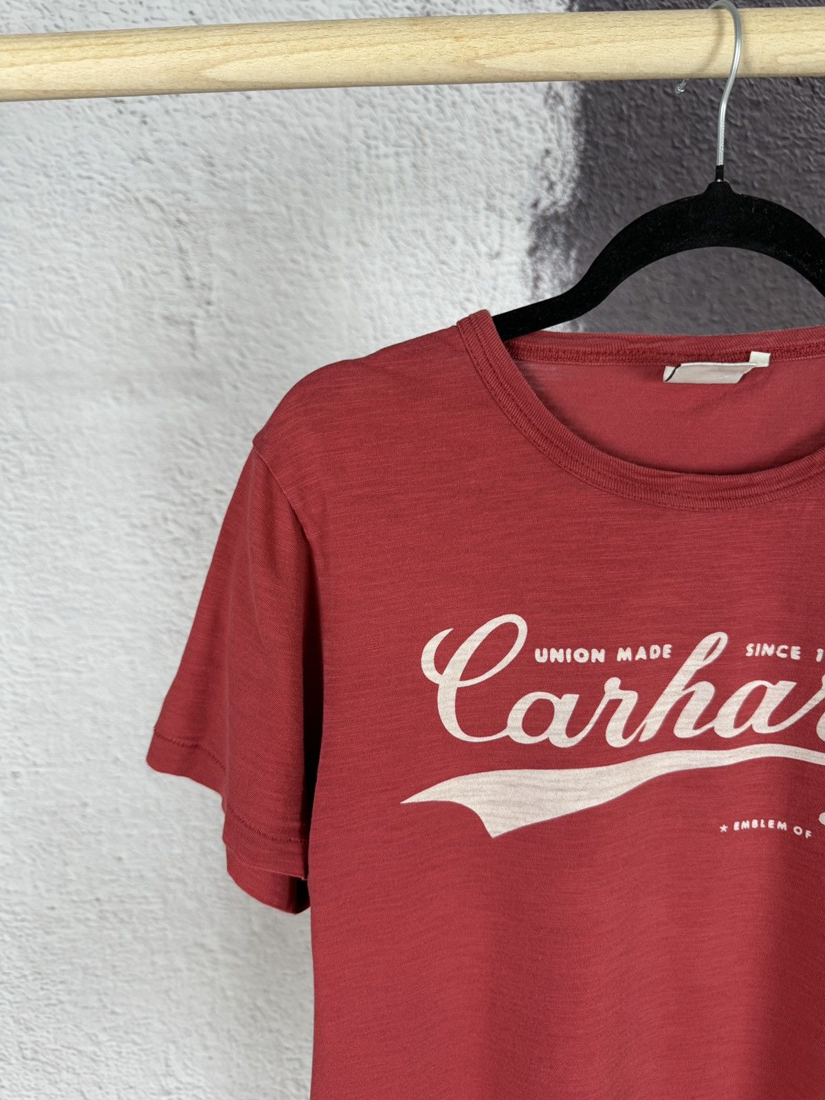 Carhartt Carhartt Union Made red big logo vintage distressed tee Size US S / EU 44-46 / 1 - 3 Thumbnail