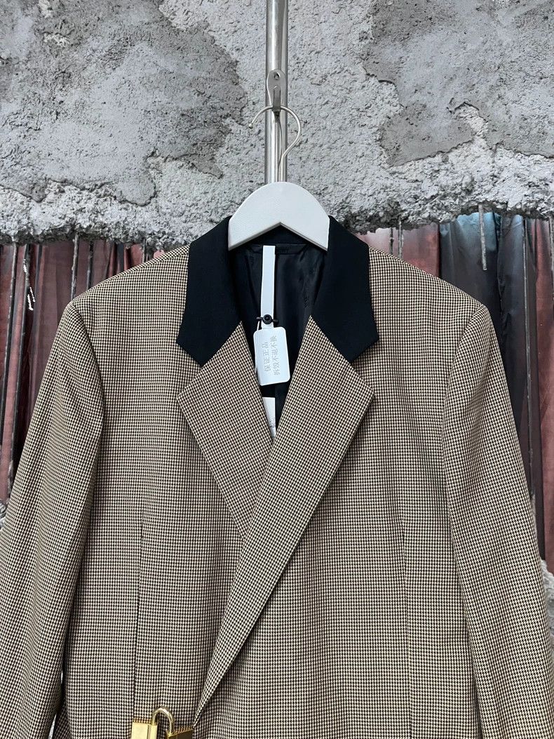 Givenchy Givenchy Size44 Belted Suit Size US M / EU 48-50 / 2 - 3 Thumbnail
