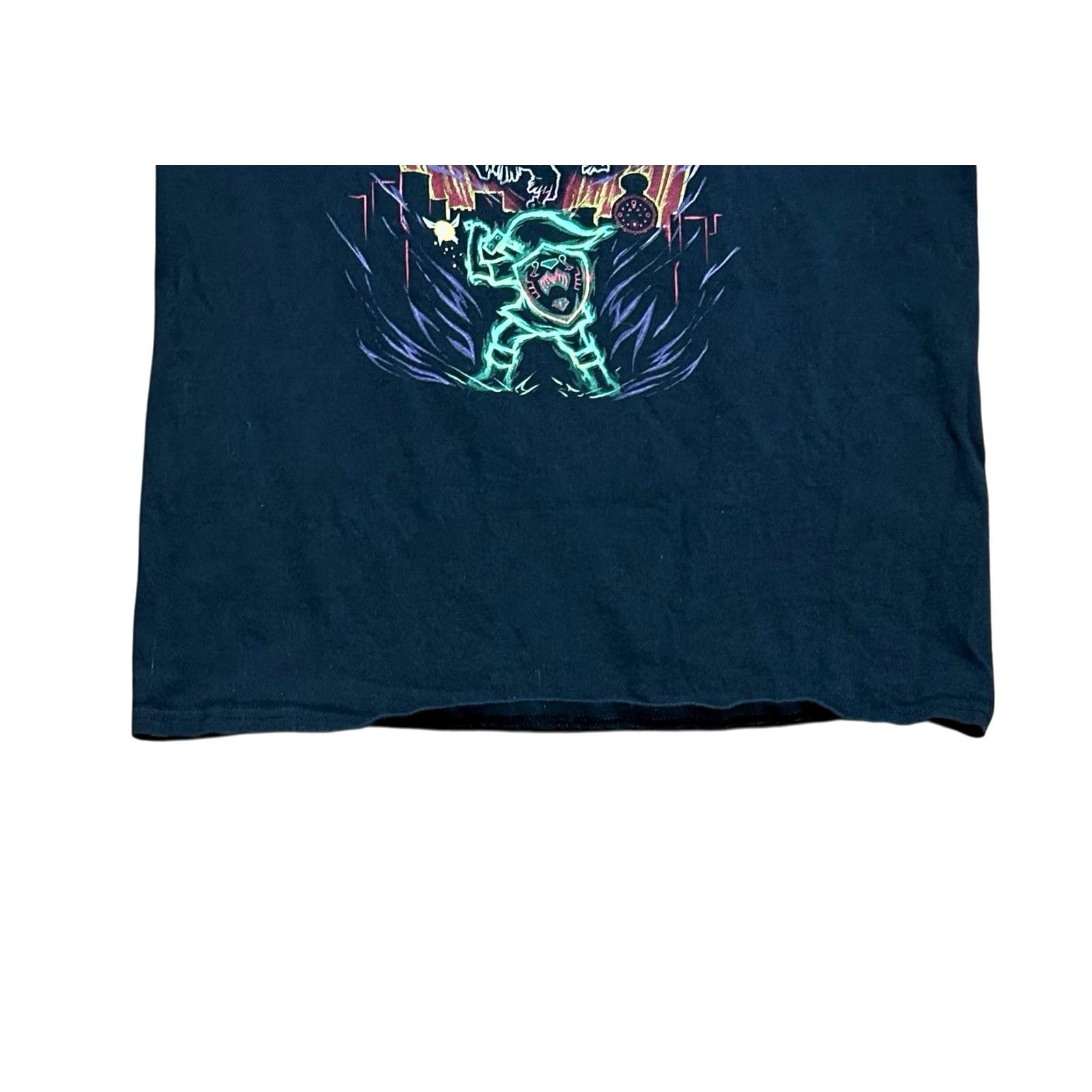 Gildan VINTAGE Zelda Nintendo Majora’s Mask T Shirt Black Graphic Tee Men’s Medium T-Shirt Graphic Print Video Games Retro Nintendo Link Size US M / EU 48-50 / 2 - 4 Thumbnail