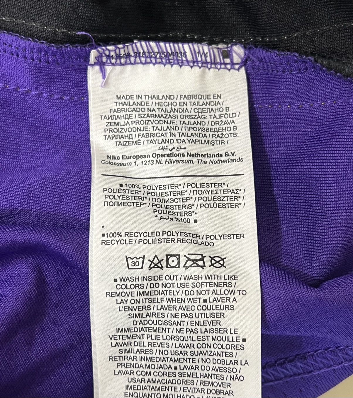 NBA × Nike Nike Los Angeles Lakers LeBron James Statement Jersey Size US M / EU 48-50 / 2 - 5 Thumbnail