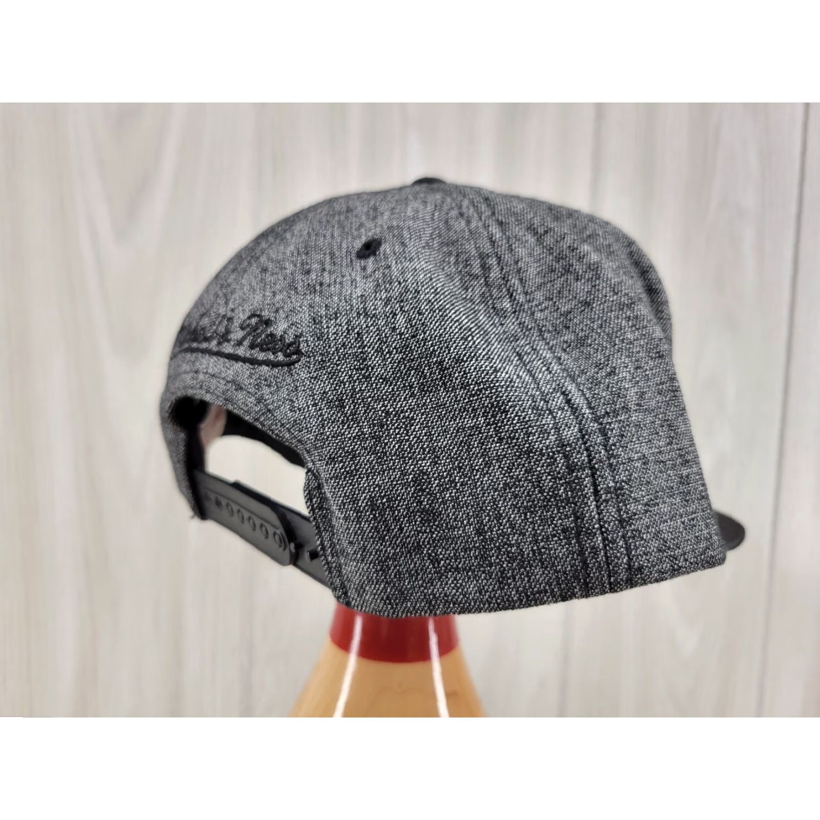 Mitchell & Ness Mitchell & Ness Golden State Warriors Gray Snapback Hat Basketball NBA Mens One Size Gray Snapback Warriors NBA Men Size ONE SIZE - 5 Thumbnail