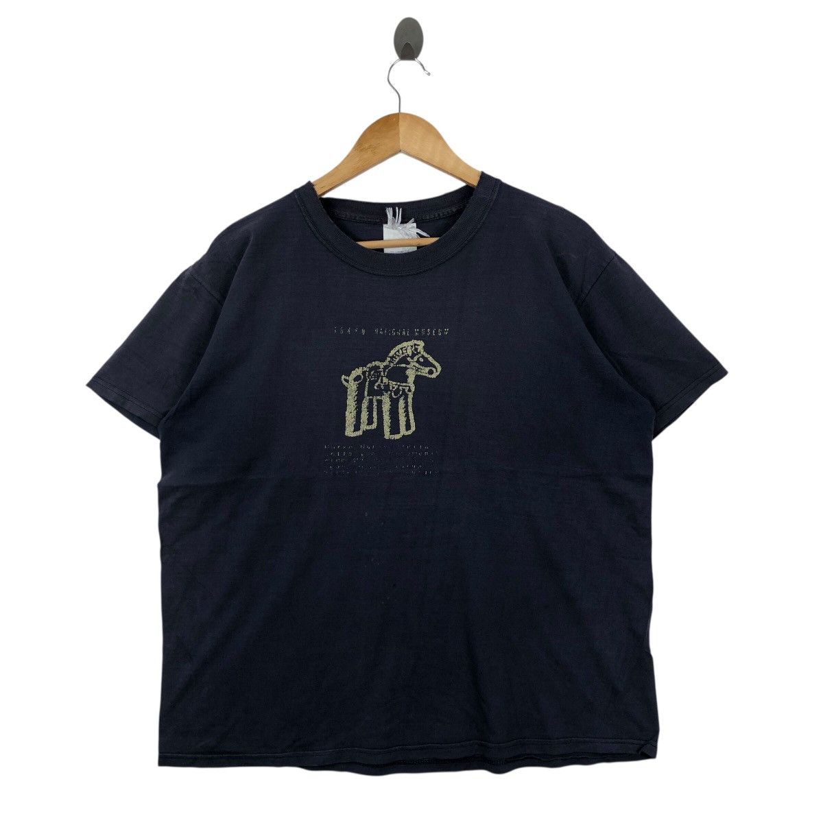 Vintage Vintage 90s TOKYO NATIONAL MUSEUM T Shirt Vintage Art Tee Size US L / EU 52-54 / 3 - 1 Thumbnail