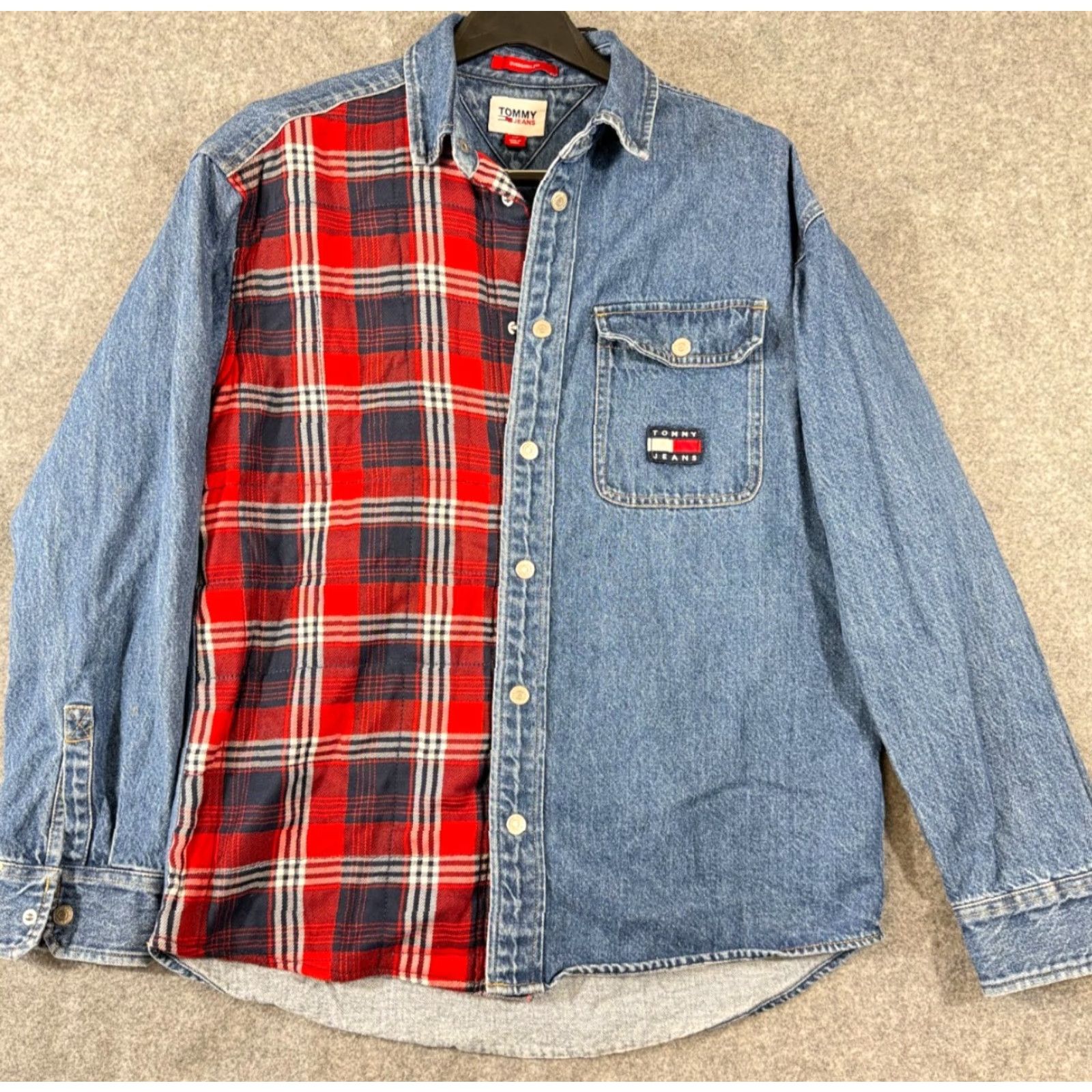 Tommy Hilfiger Tommy Hilfiger Shirt Mens S Blue Denim & Plaid Snap Front Pocket Overshirt Fit Shirt Regular Navy Blue Plaid Denim Mens S Short/Long Sleeve? Size US S / EU 44-46 / 1 - 2 Thumbnail
