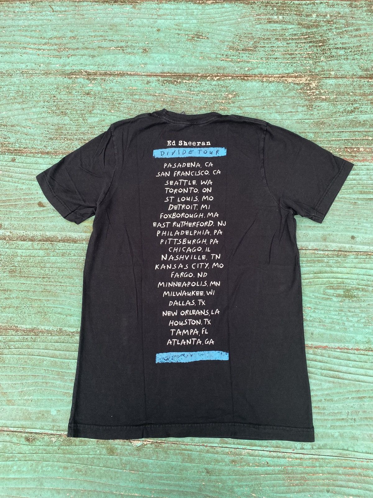 Other Ed sheeran divide world tour Size US L / EU 52-54 / 3 - 3 Thumbnail