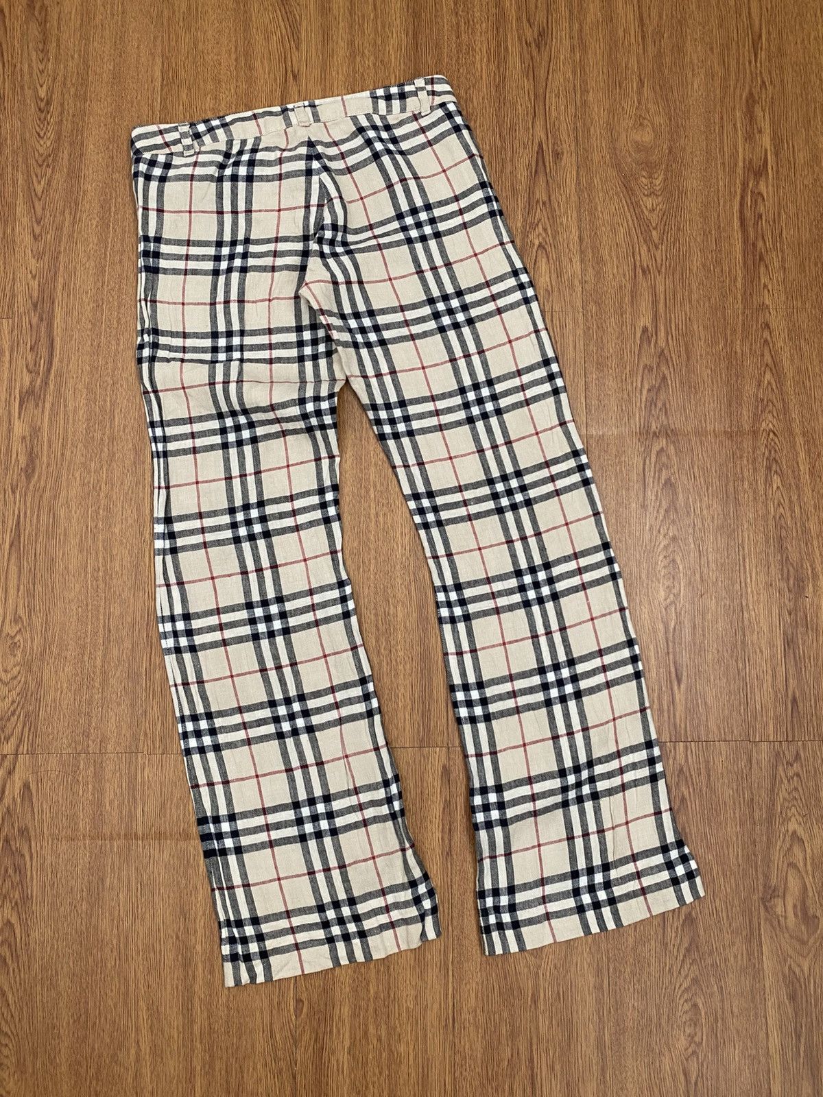 Burberry Burberry nova check pants Size 28" / US 6 / IT 42 - 2 Thumbnail