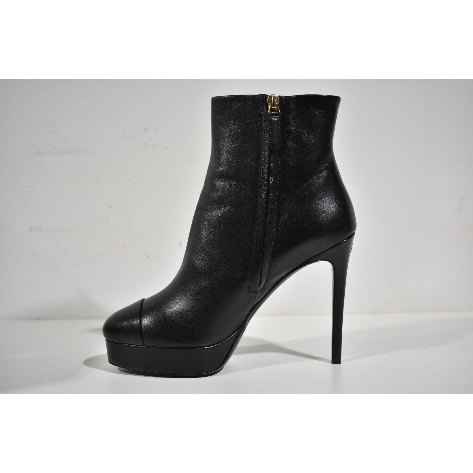 Chanel Chanel 21A Black Lambskin Leather CC Logo Platform Ankle Size US 11 / IT 41 - 6 Thumbnail