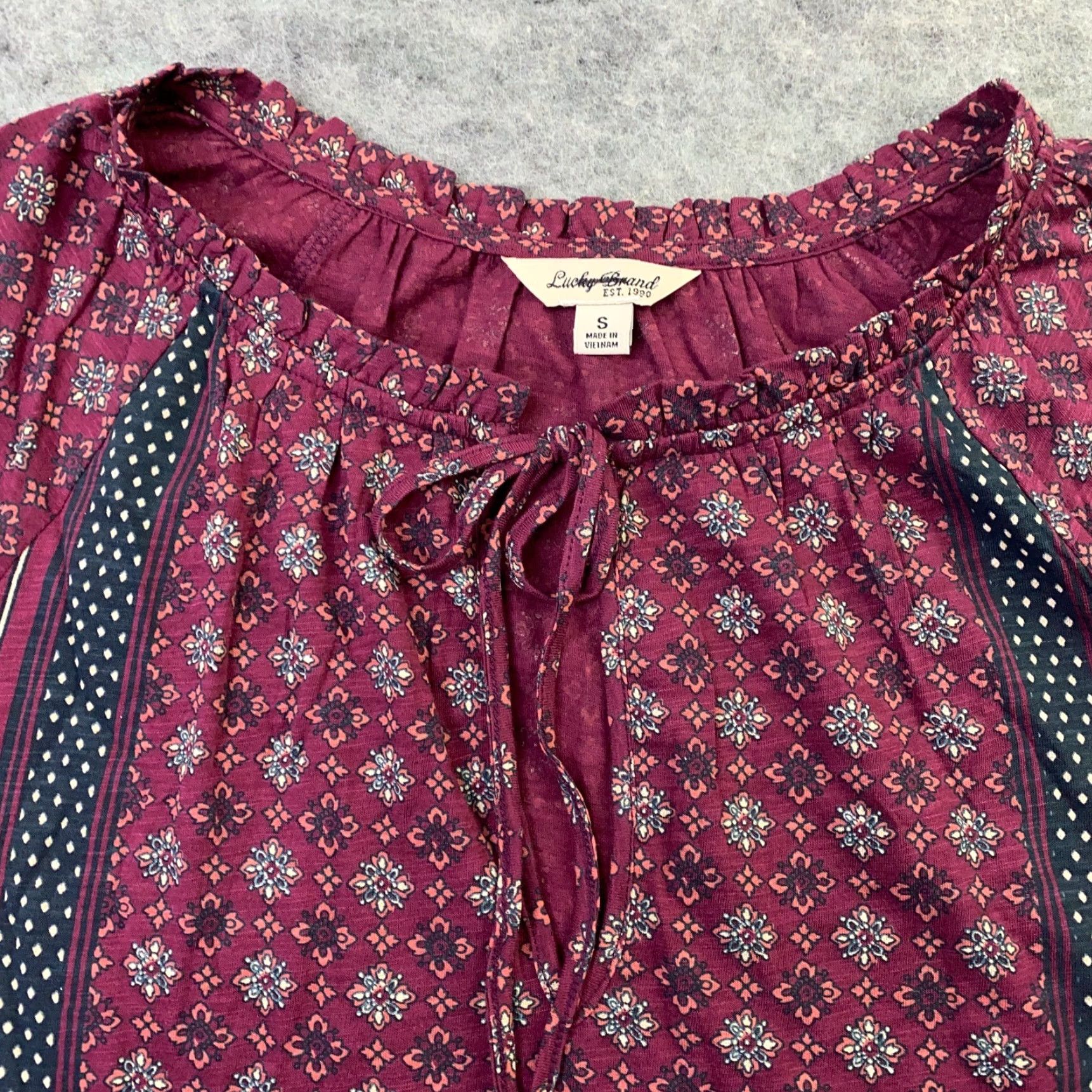 Lucky Brand Lucky Brand Women’s Shirt Top Small Maroon Tunic Boho Round Neck Keyhole Flowy Blouse Sock? Size S / US 4 / IT 40 - 4 Thumbnail