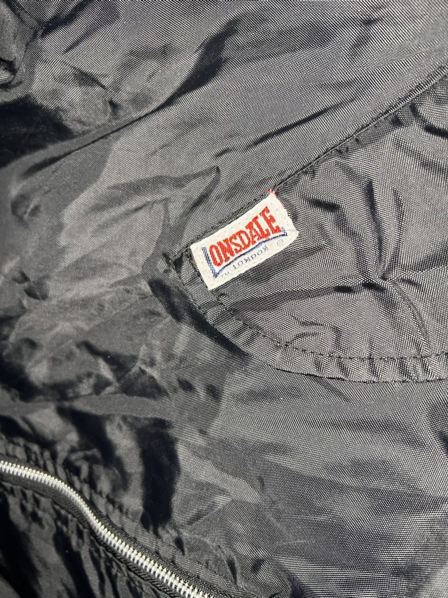 Lonsdale Vintage Vests Lonsdale Streetwear Sleeveless Size US L / EU 52-54 / 3 - 3 Thumbnail