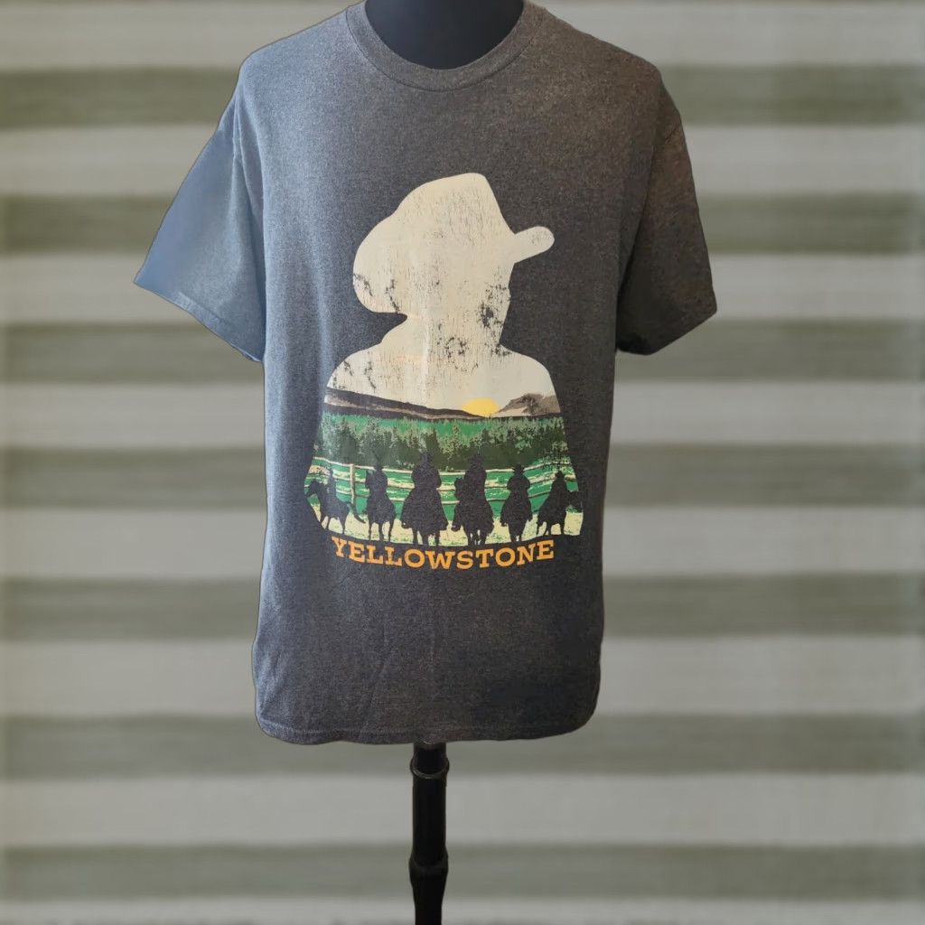 Vintage Yellowstone Dutton Ranch Gray T Shirt XL Graphic Print Short Sleeve Crew Neck Unisex Adults Shirt Mens Womens TS-XL Graphic Print TV Logo Shirt Size US XL / EU 56 / 4 - 1 Thumbnail