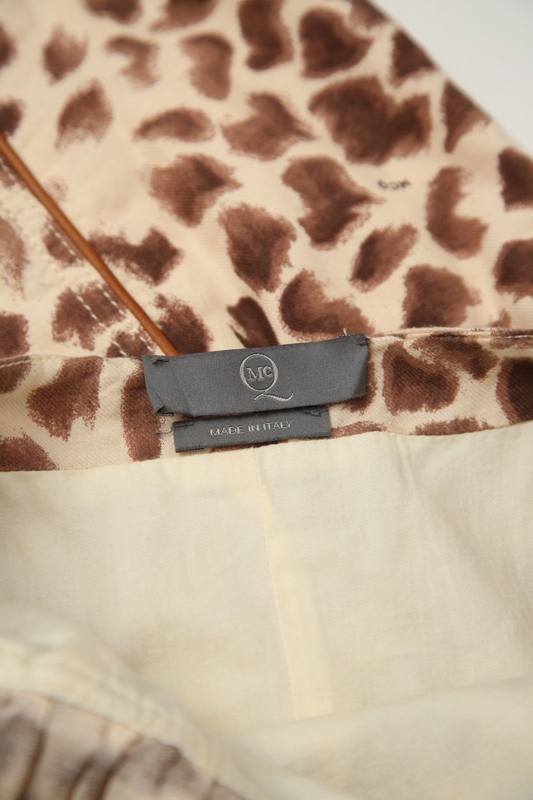 Alexander McQueen Rare Alexander McQueen Dress Limited Release Leopard Print Size XS / US 0-2 / IT 36-38 - 8 Thumbnail