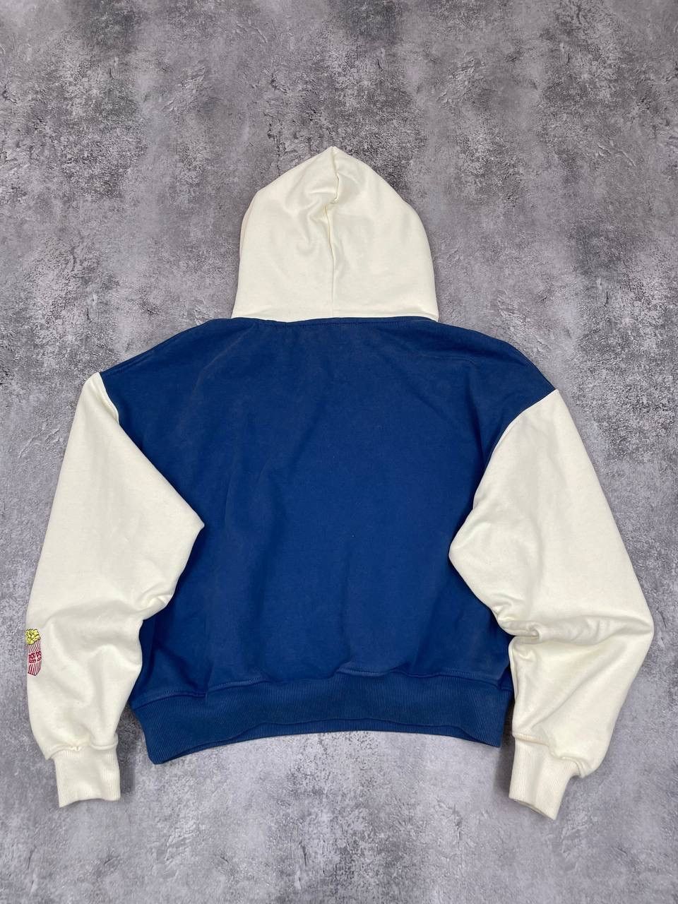 CHILDS Childish Men Cropped Hoodie Blue Cream Vintage Size XS Size US XS / EU 42 / 0 - 7 Thumbnail