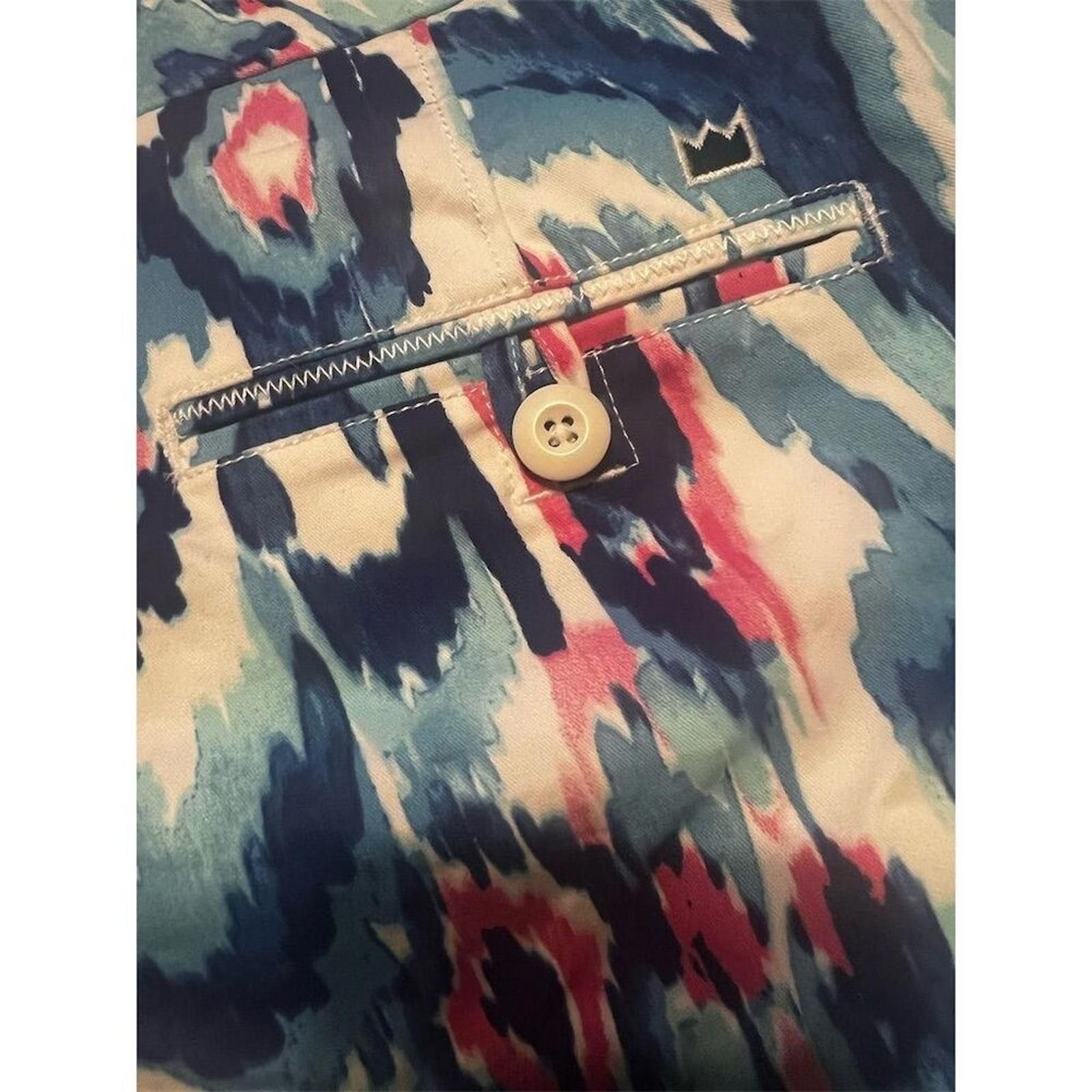 Tuff Crowd Crown & Ivy Shorts Caroline 20W White Abstract Button Size 42" / US 20 - 7 Thumbnail