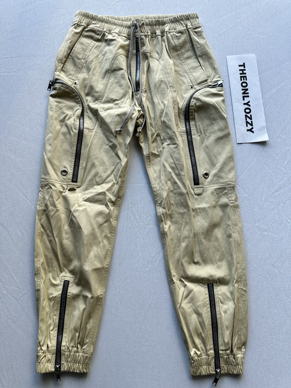 image of Ss22 Rick Owens Bauhaus Cargo Joggers Cotton Te Vanilla 52, Men's (Size 36)