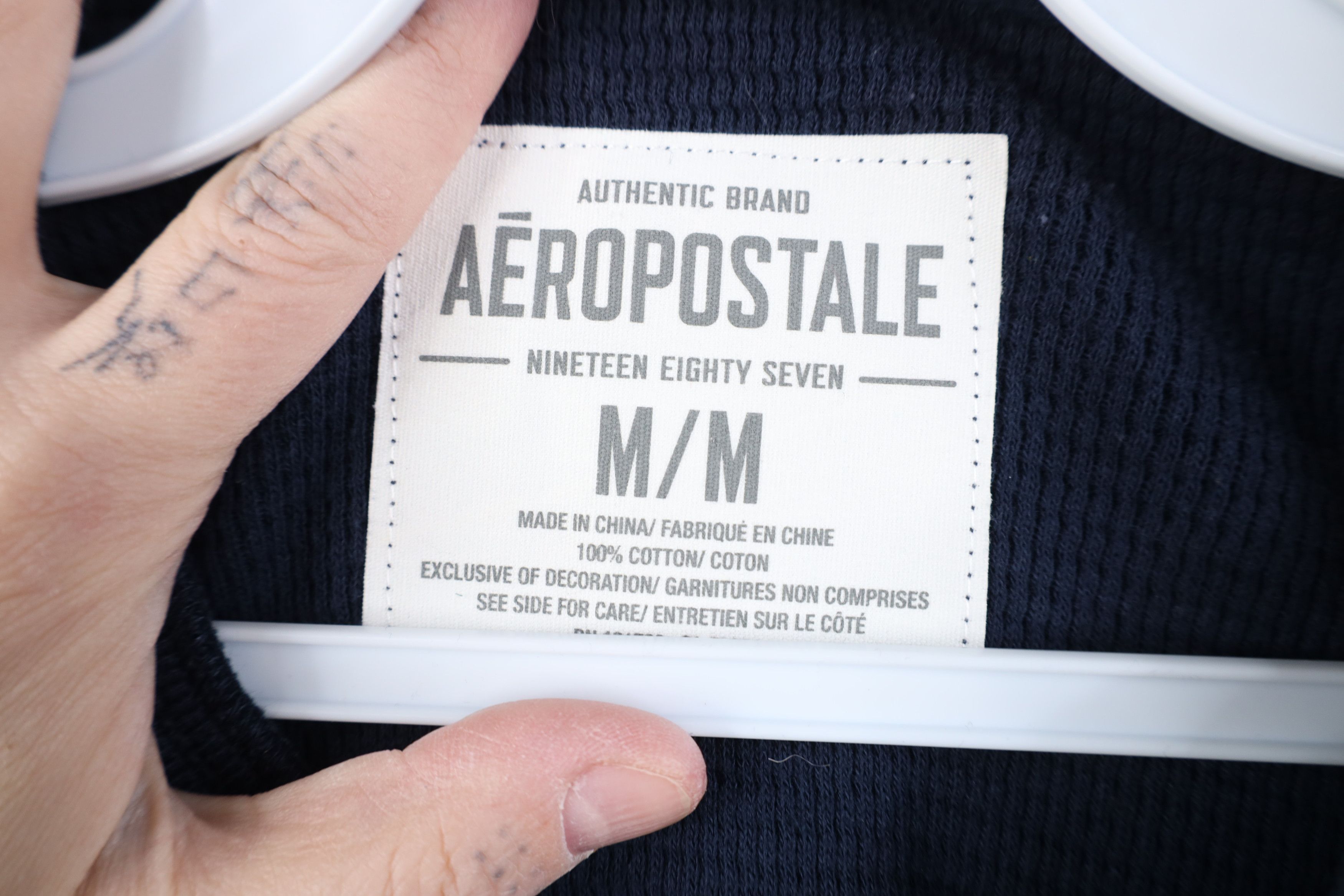 Aeropostale Deadstock Vintage Y2K Aeropostale Waffle Knit Henley T-Shirt Size US M / EU 48-50 / 2 - 7 Thumbnail
