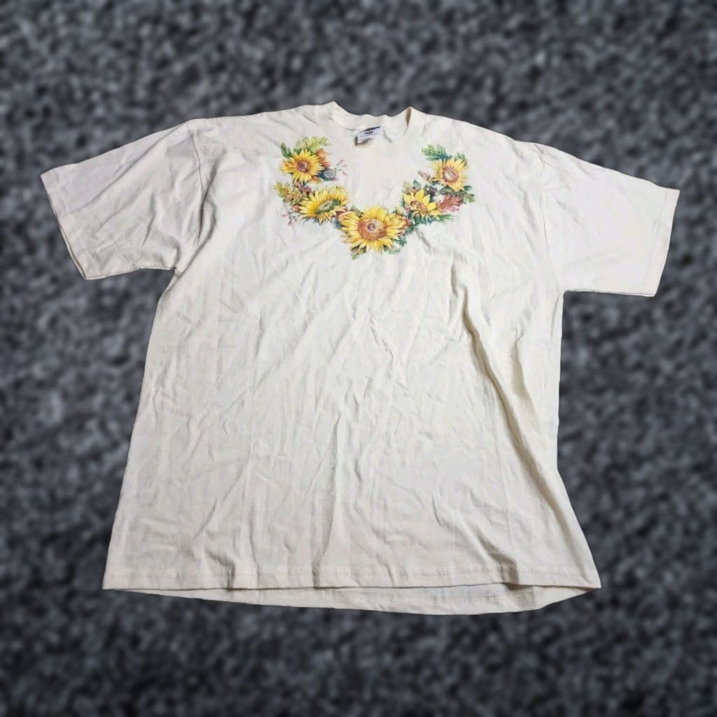 Jerzees VINTAGE 90s Sunflower Floral Glitter T Shirt Beige XL Unisex Adults Jerzees Crew Neck Short Sleeve 100% Cotton Blend Mens Womens Adults Size US XL / EU 56 / 4 - 1 Thumbnail