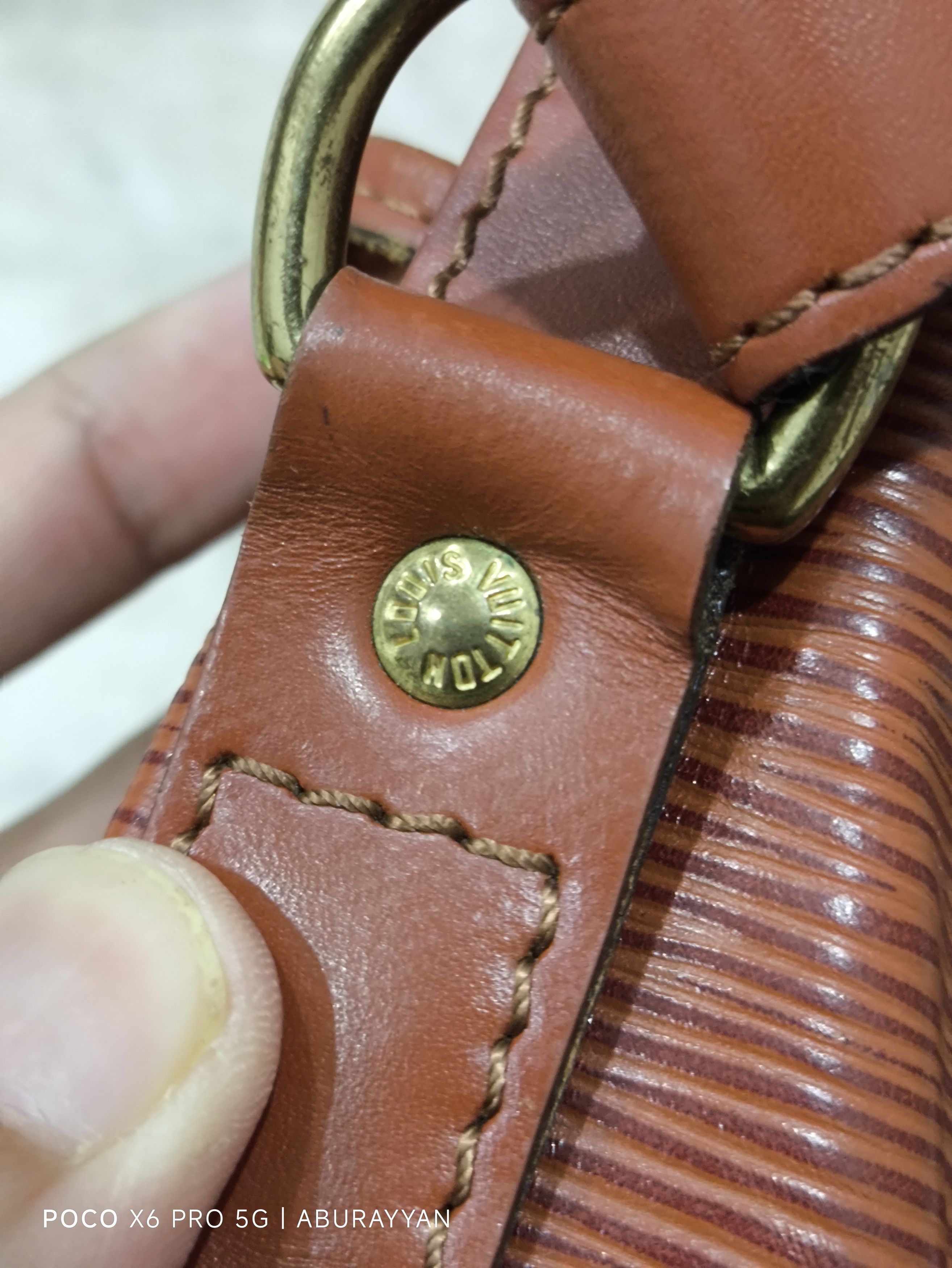 Louis Vuitton Louis Vuitton Brown Epi Leather Petit Noe Shoulder Bag Size ONE SIZE - 9 Thumbnail