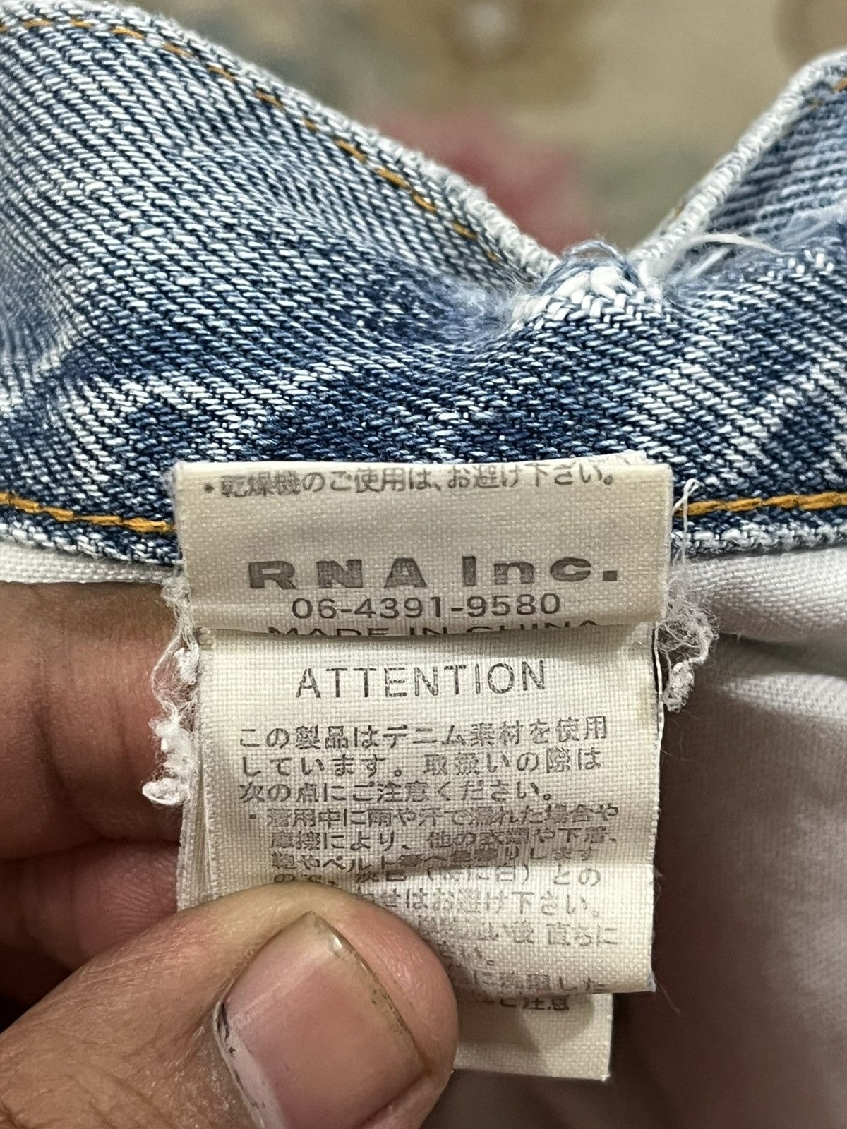 Japanese Brand Vintage RNA.Inc Button Fly Distressed Denim Size US 31 - 12 Thumbnail