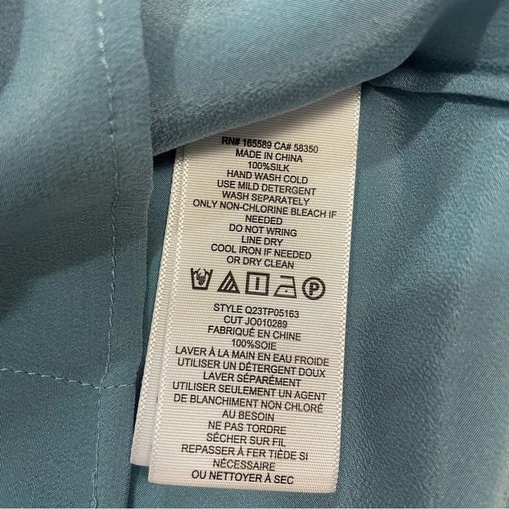 Joie NWT New $278 Joie Eldridge Blue Silk Blouse Size M Size M / US 6-8 / IT 42-44 - 8 Thumbnail