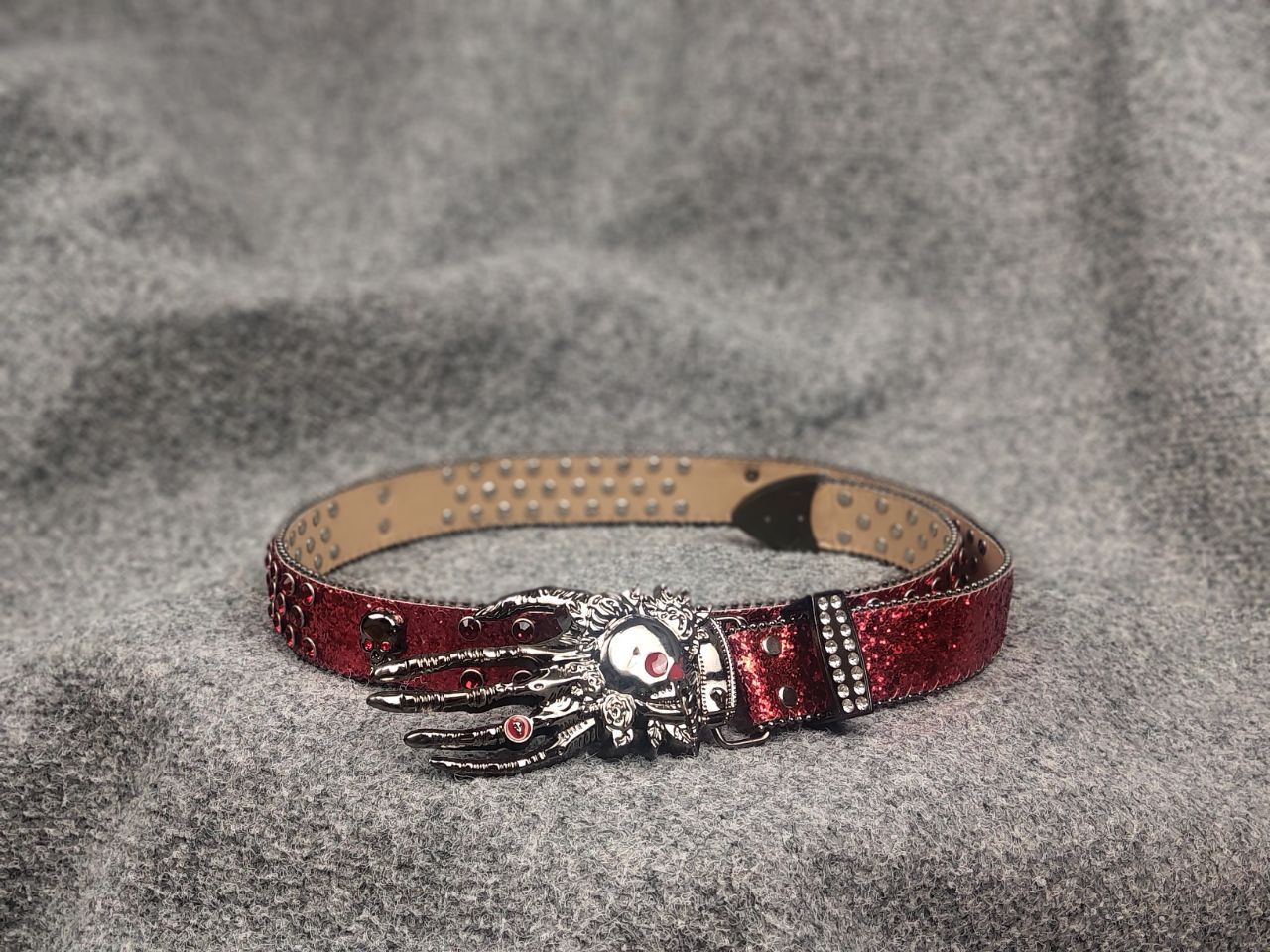 If Six Was Nine Vintage Y2K Punk Rock Red Glitter Skull Belt hysteric LGB Size ONE SIZE - 1 Thumbnail