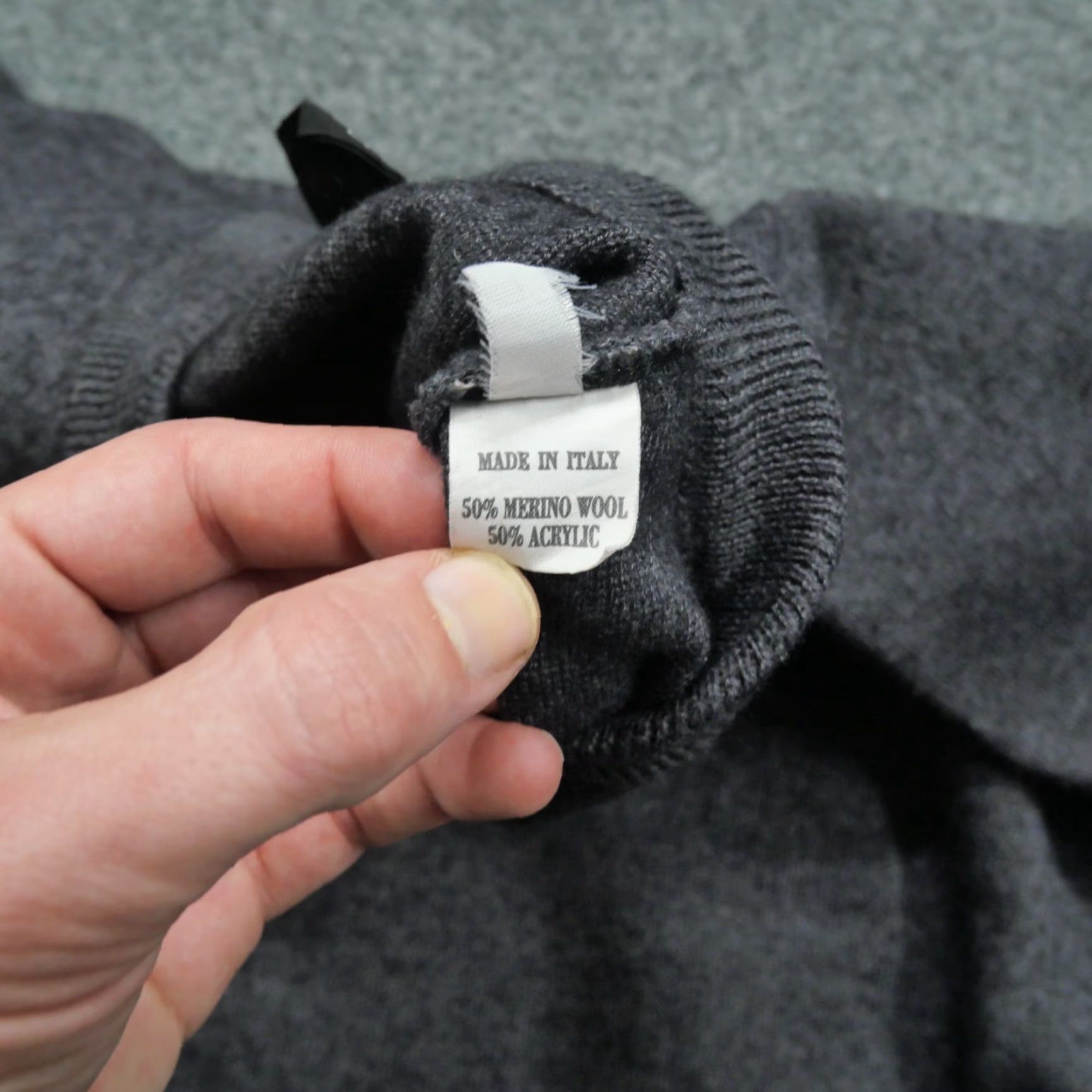Vintage VINTAGE Massoti Sweater Mens M Gray Merino Wool Blend Pullover Italian Made 90s Casual Crew Neck Knit Pullover Massoti Mens Size M Gray Wool Blend UK? Size US M / EU 48-50 / 2 - 5 Thumbnail