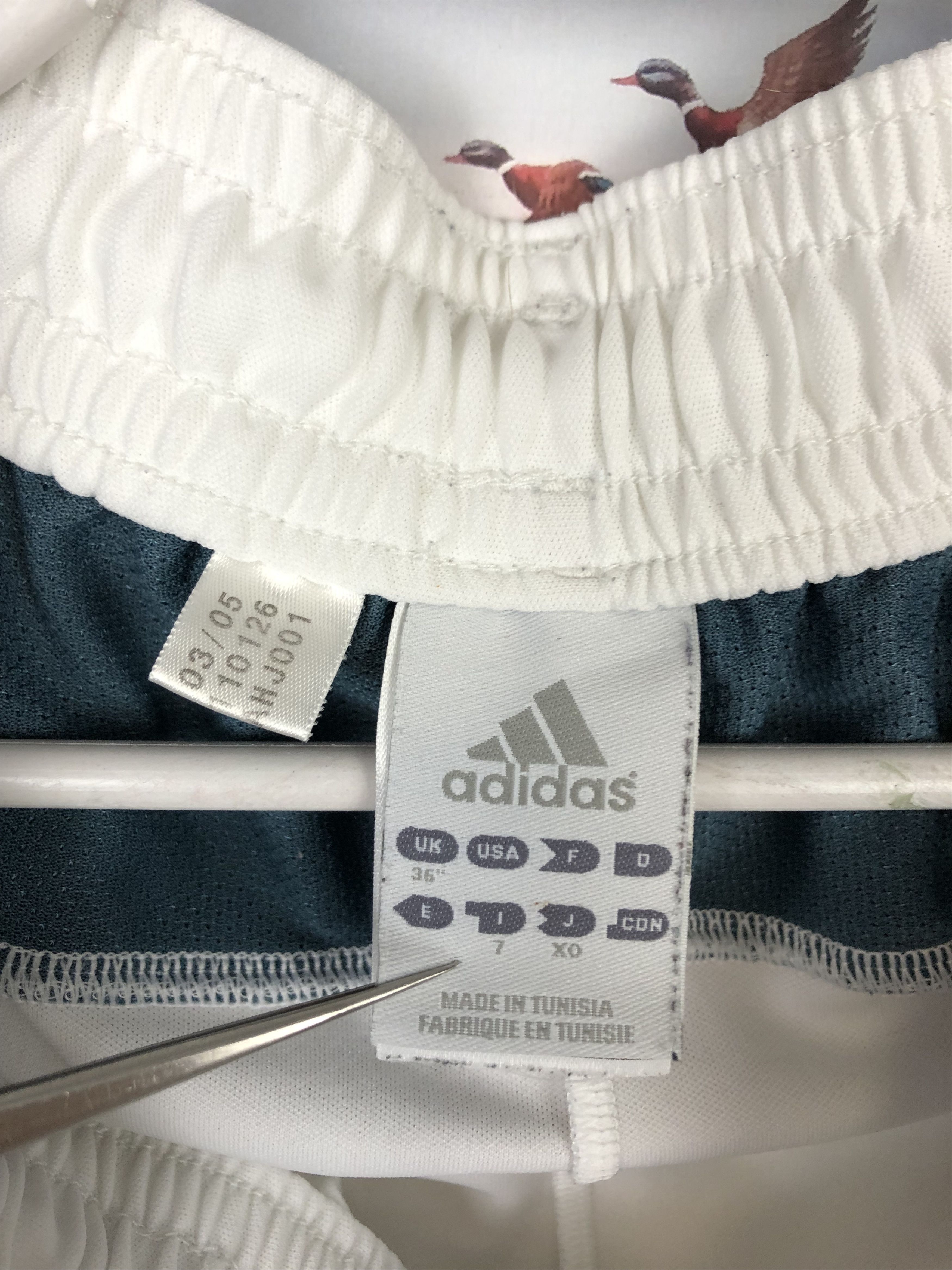 Adidas Vintage Adidas Newcastle United Football Shorts Soccer L Size US 34 / EU 50 - 8 Thumbnail