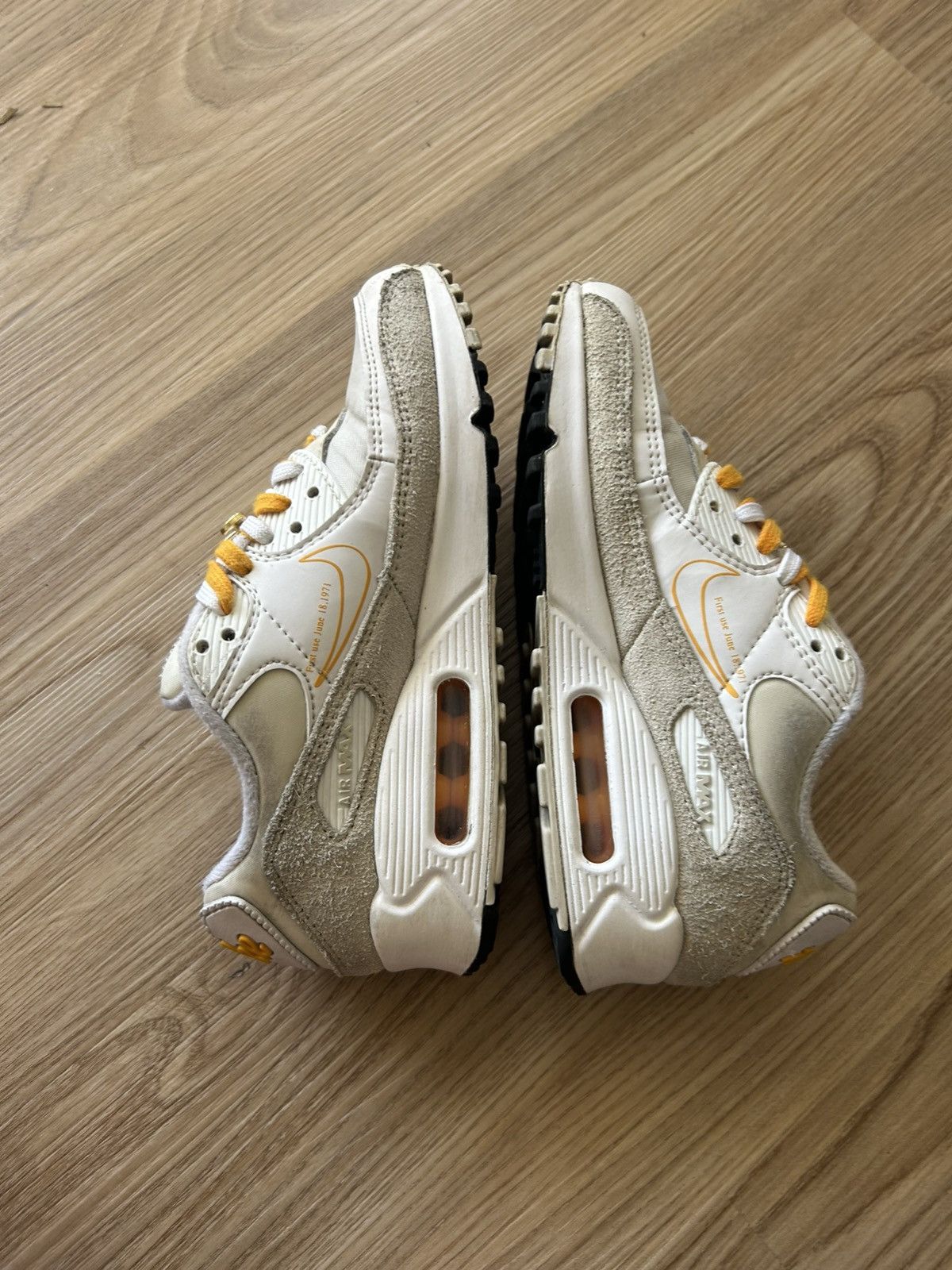 Nike Nike Airmax 90 Gold Emblem Size US 5 / IT 35 - 7 Thumbnail