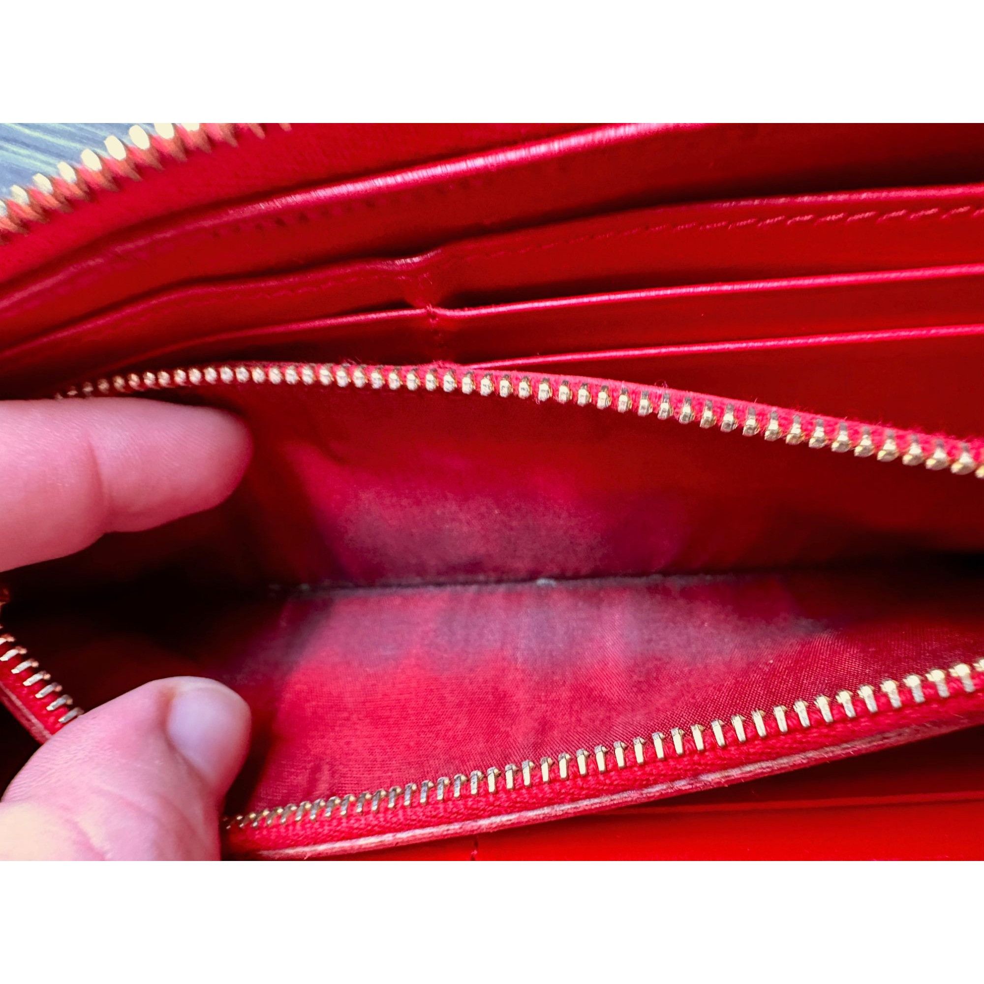 Miu Miu Miu Miu Red Croc Embossed Leather Zip Around Wallet with Box Size ONE SIZE - 14 Thumbnail
