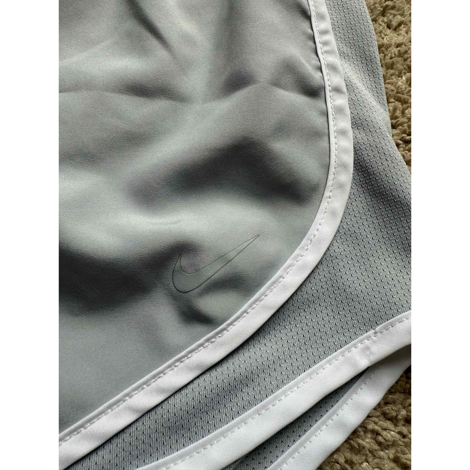Nike Nike Dri-FIT Tempo Running Short Gray Women's Size XS Size 23" - 5 Thumbnail