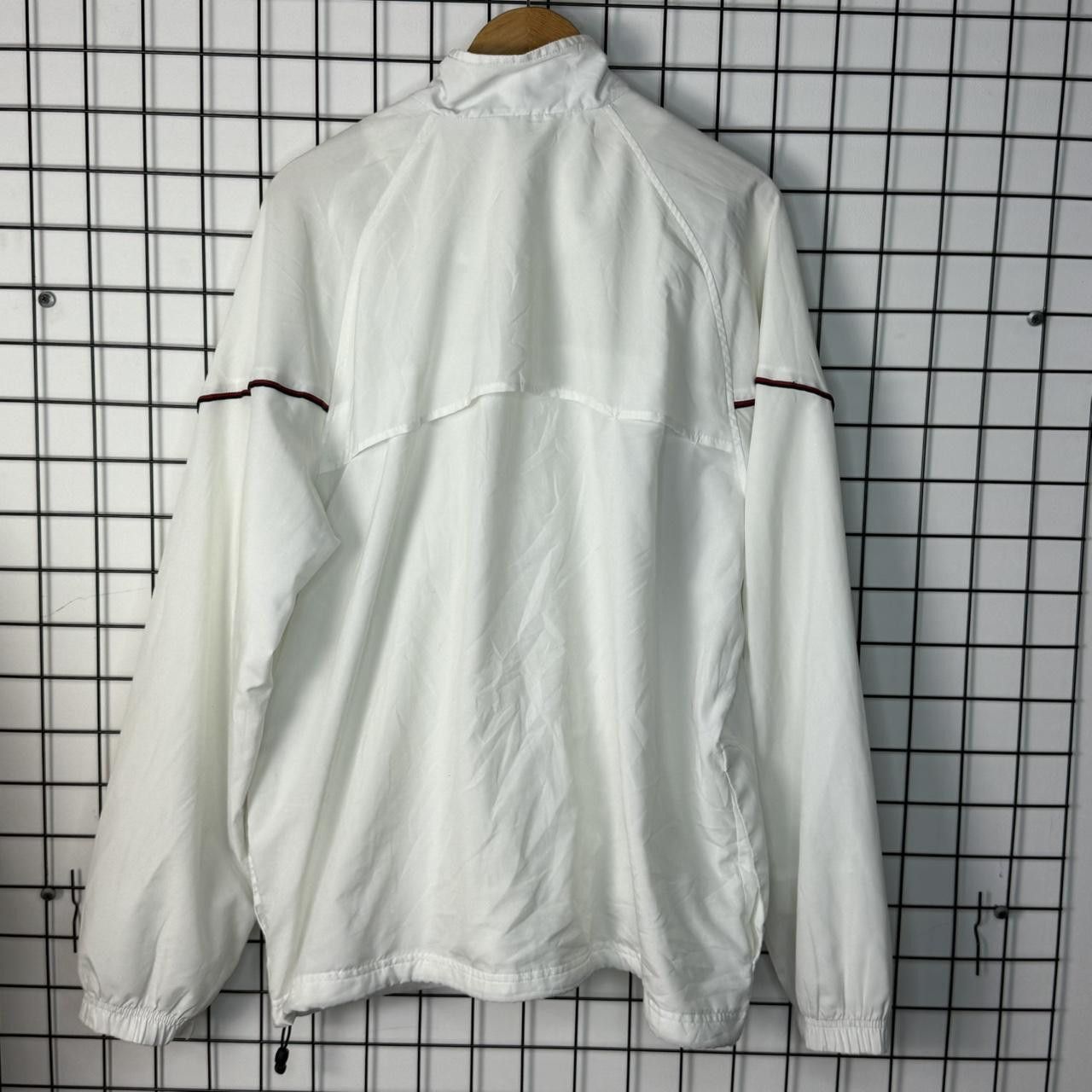 Nike Nike white windbreaker jacket Size XL Size US XL / EU 56 / 4 - 2 Thumbnail