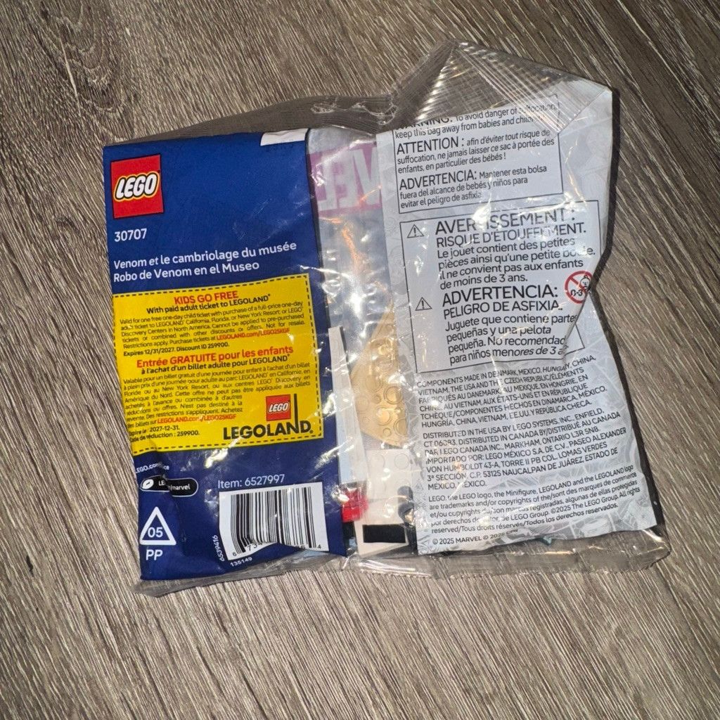 LEGO LEGO Marvel Spider-Man Venom's Museum Robbery Building Set Size ONE SIZE - 2 Thumbnail